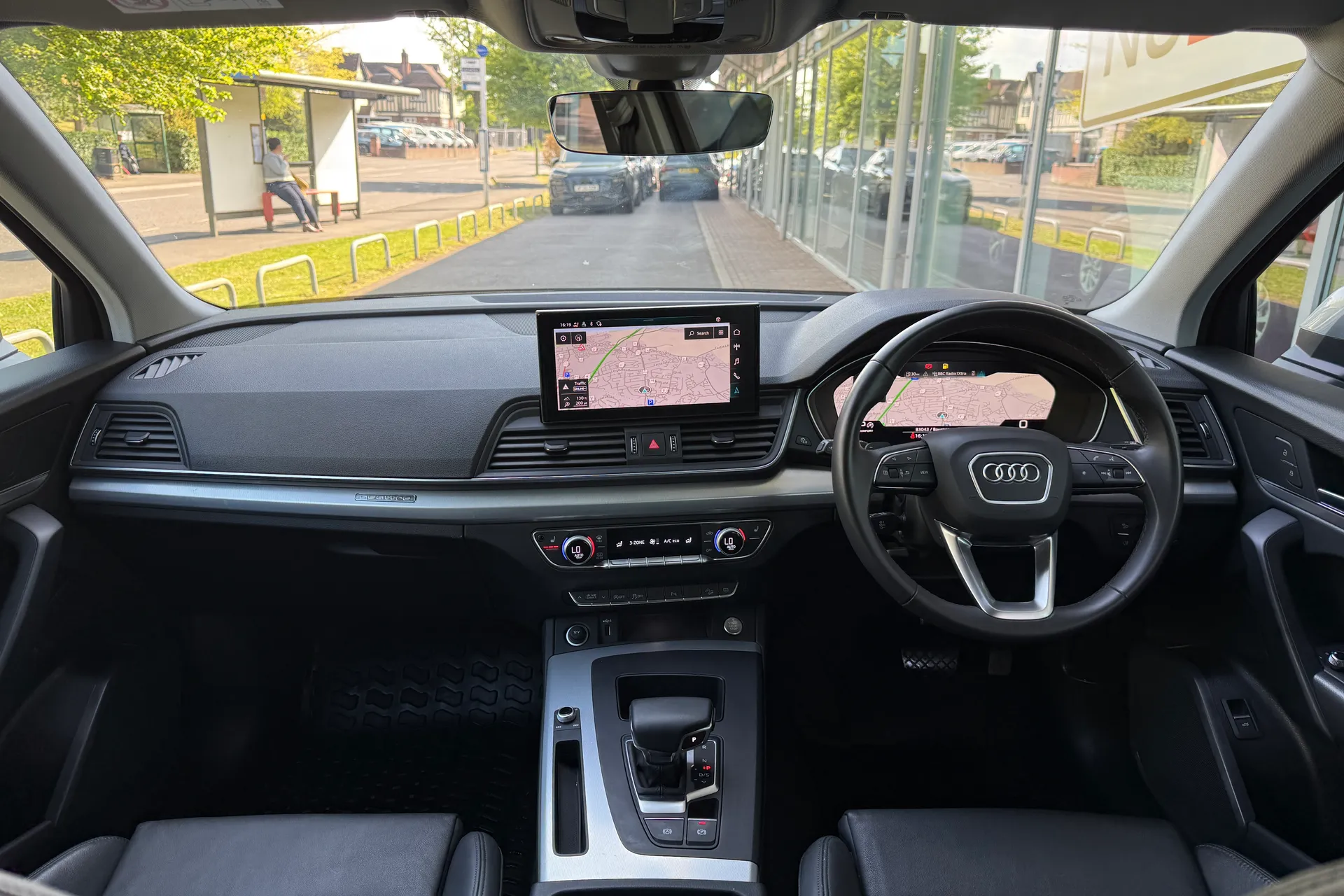 Audi Q5 thumbnail image number 3
