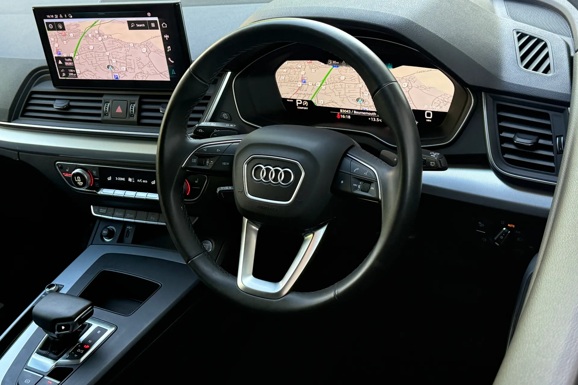 Audi Q5 thumbnail image number 33