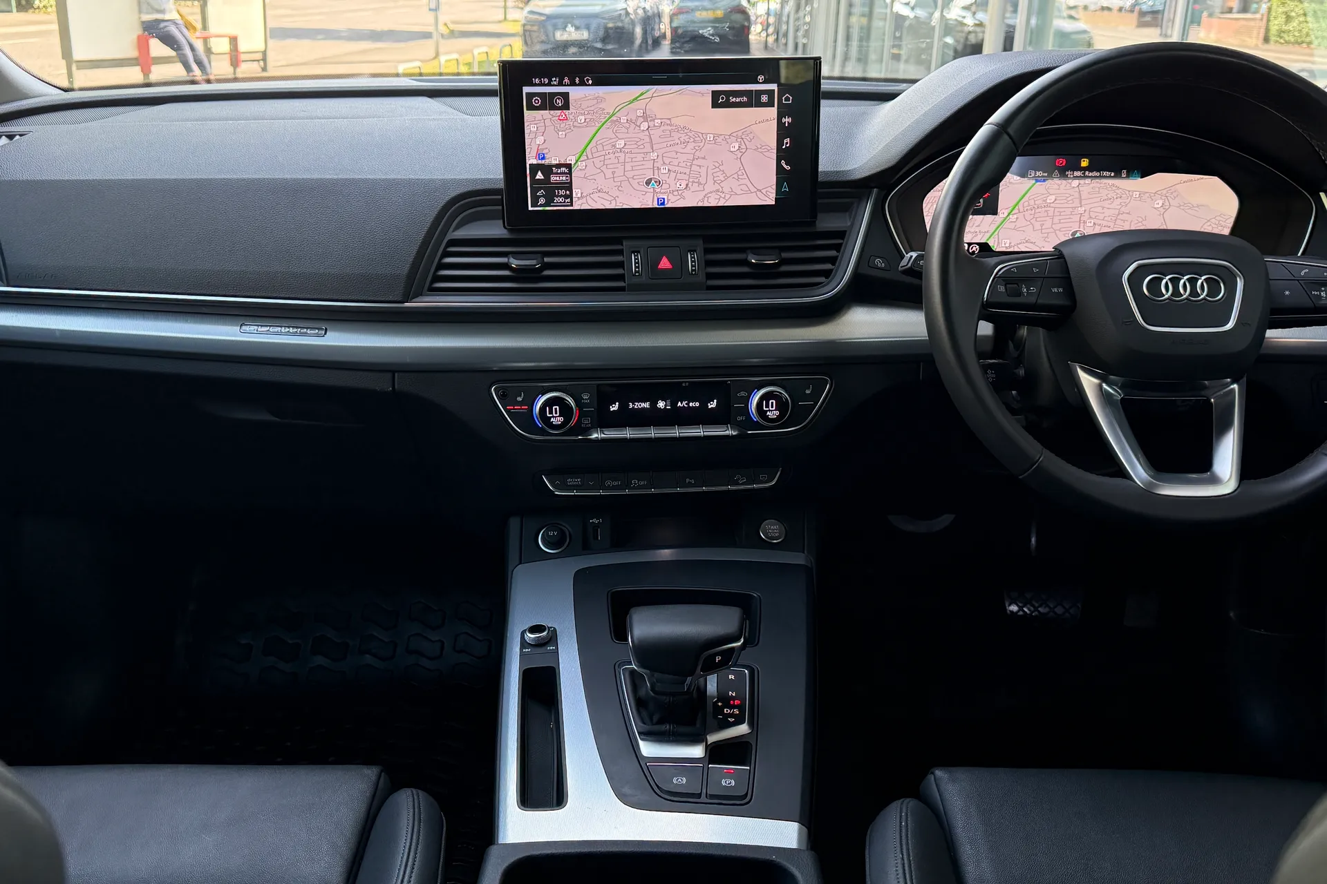 Audi Q5 thumbnail image number 41