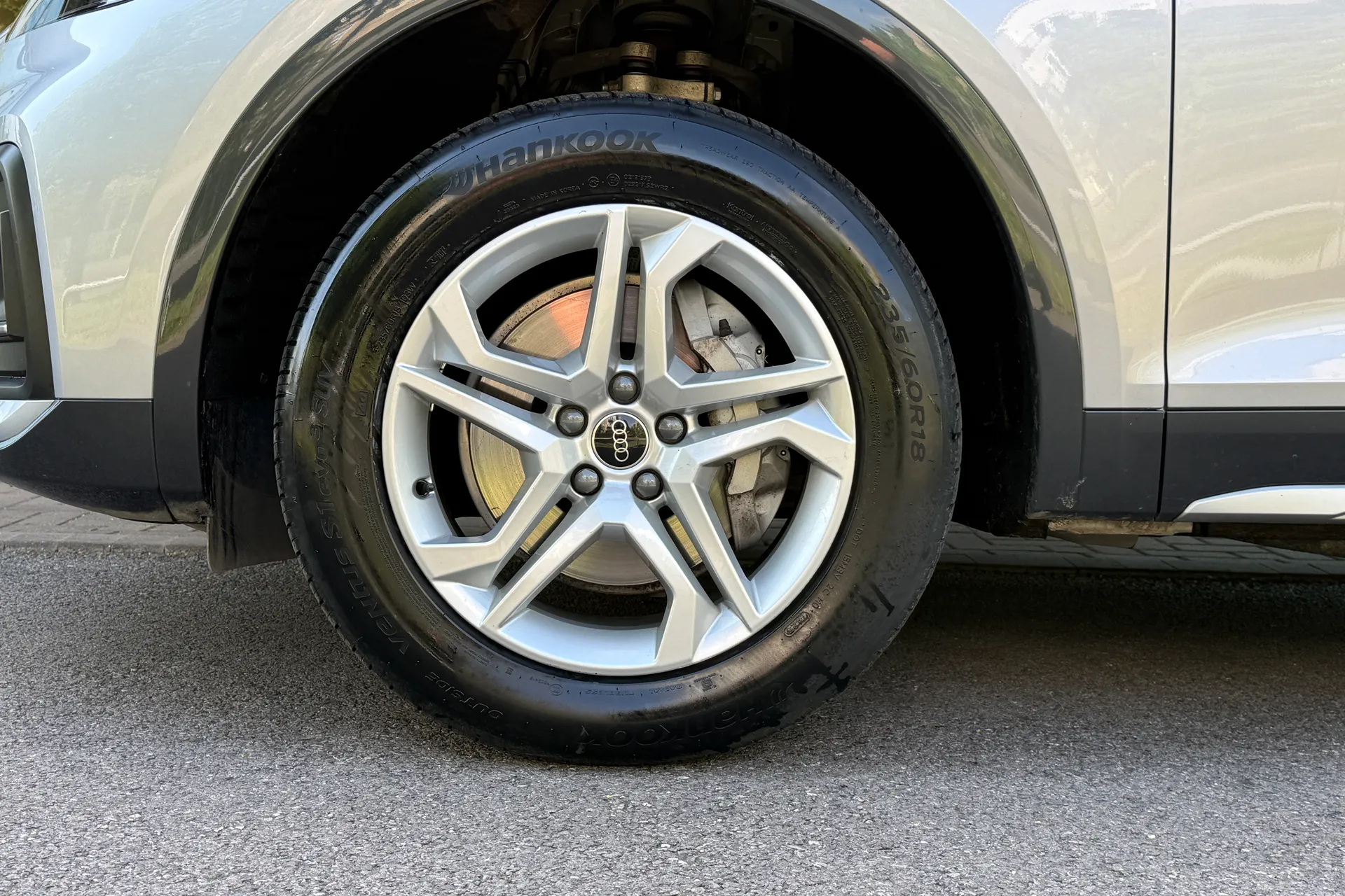 Audi Q5 thumbnail image number 11