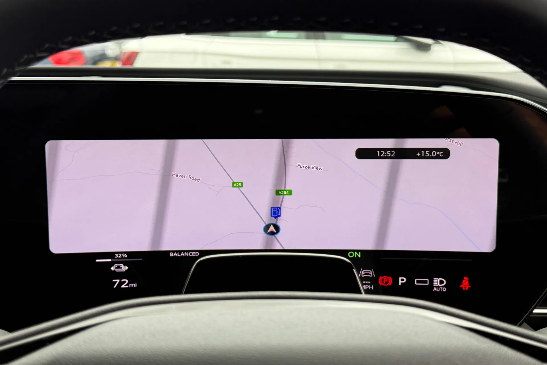 Audi Q6 thumbnail image number 21