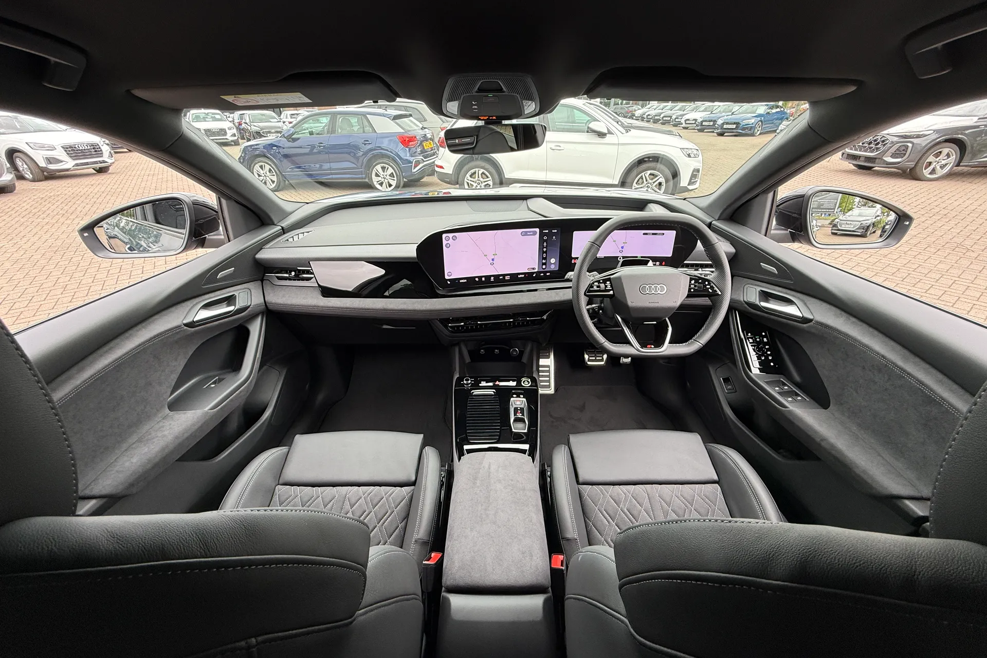 Audi Q6 thumbnail image number 3