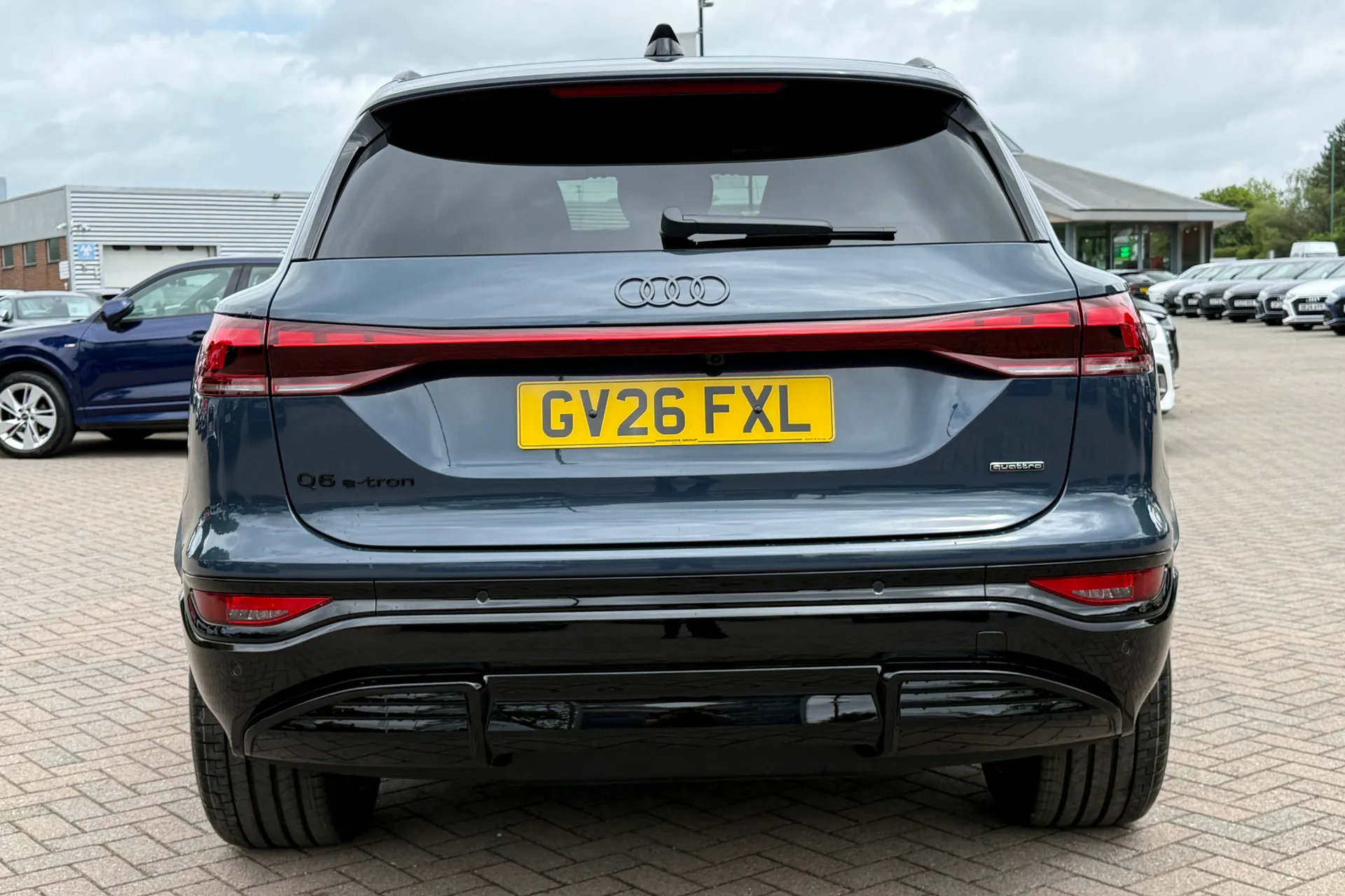 Audi Q6 thumbnail image number 41
