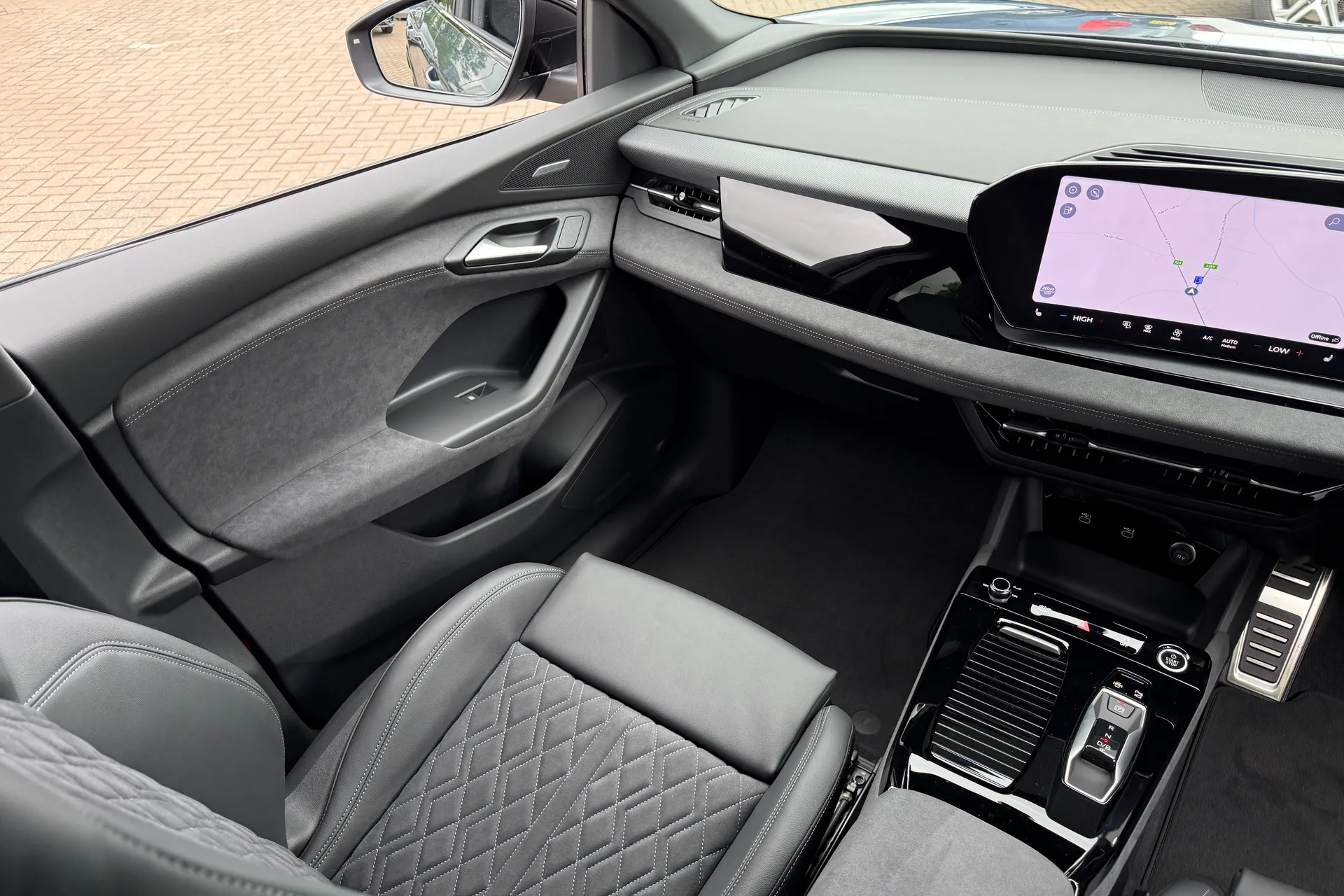 Audi Q6 thumbnail image number 49