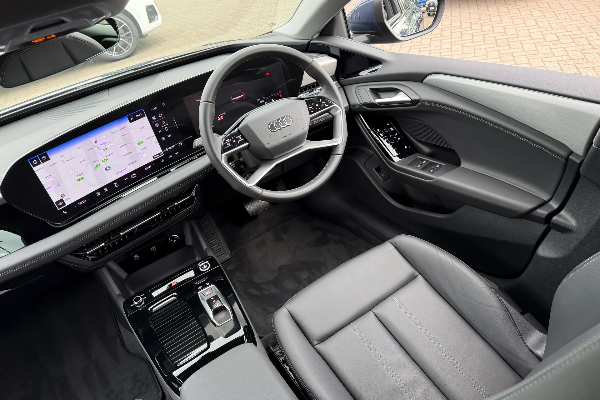 Audi A6 thumbnail image number 42