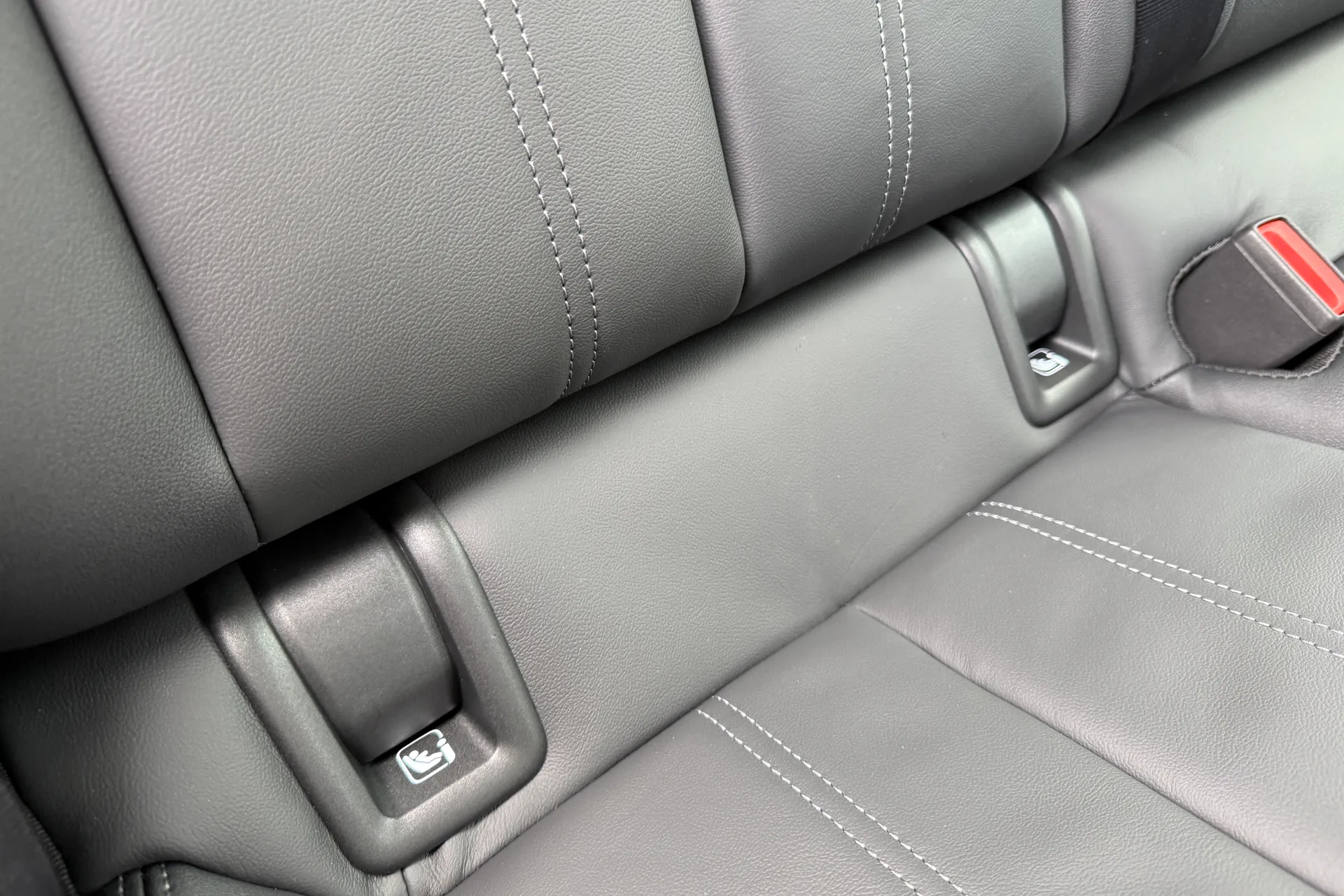 Audi A6 thumbnail image number 44