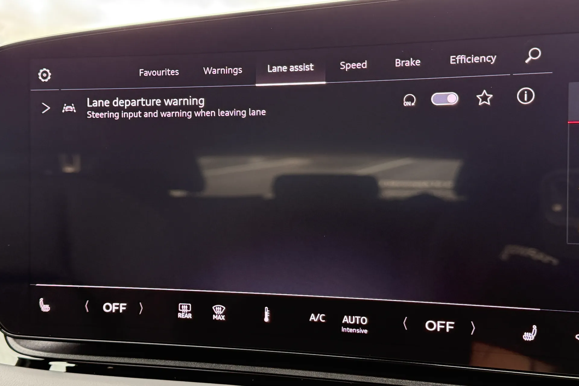 Audi A6 thumbnail image number 11