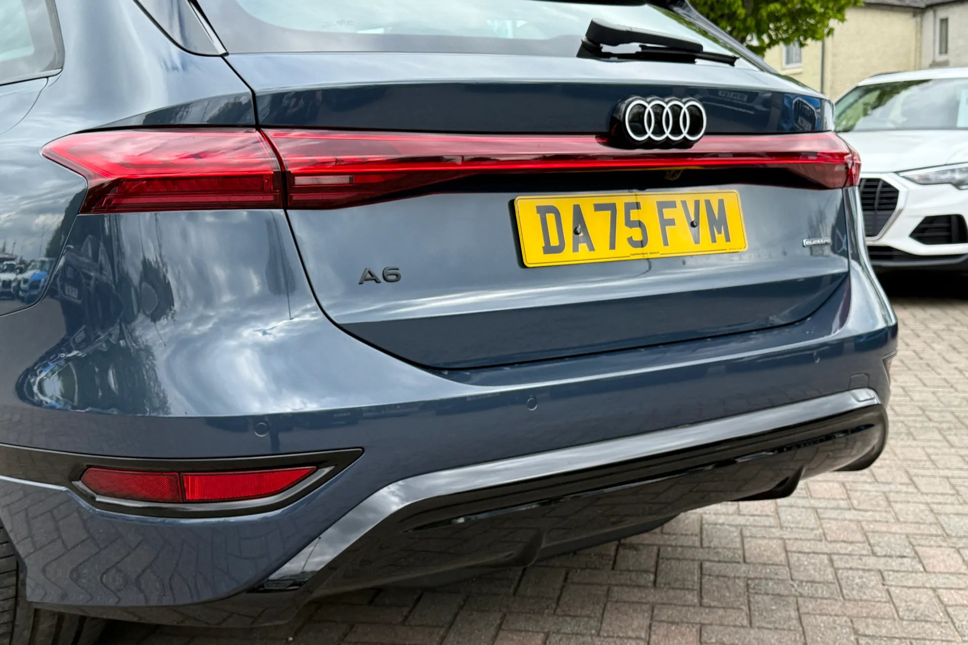 Audi A6 thumbnail image number 52