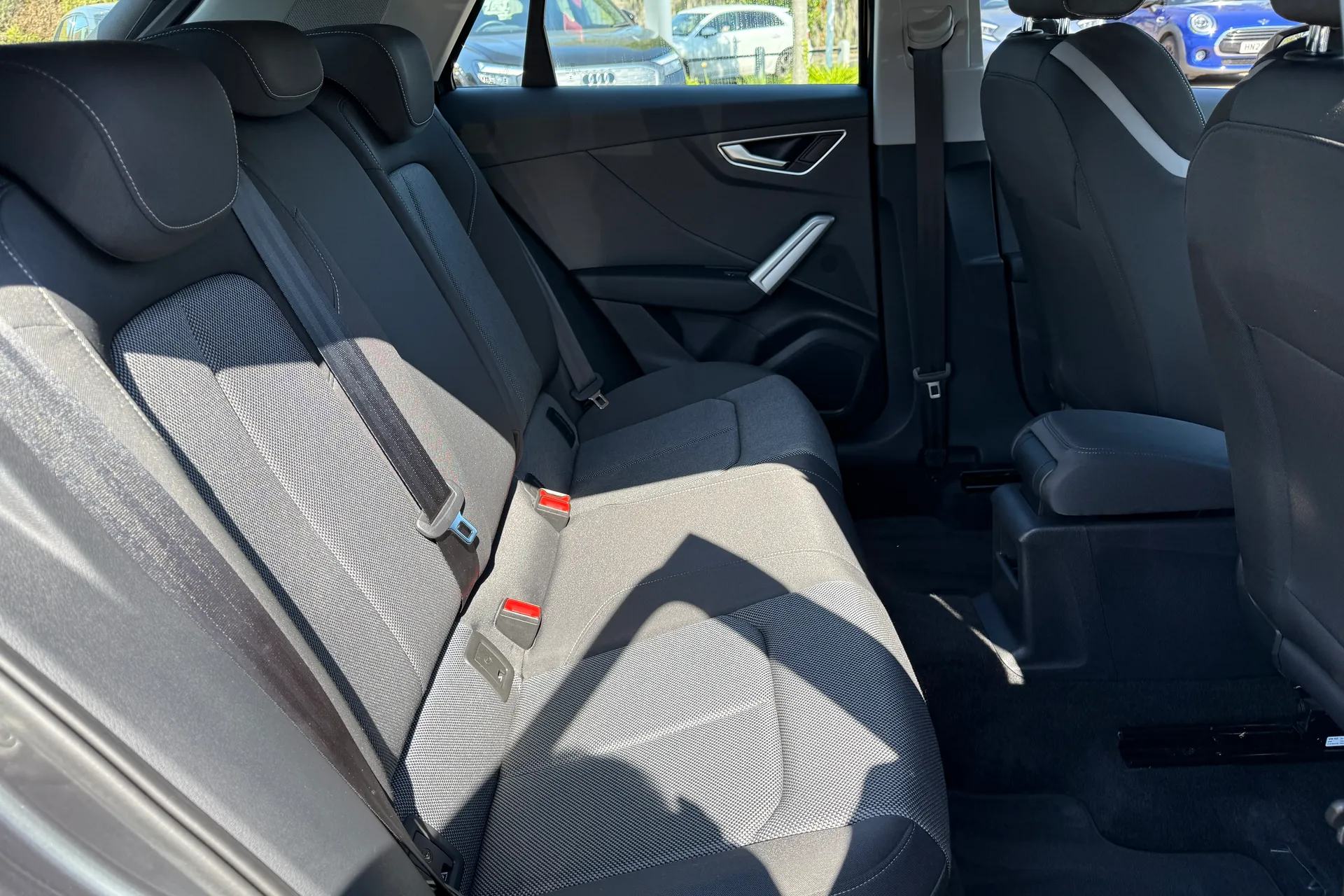Audi Q2 thumbnail image number 42
