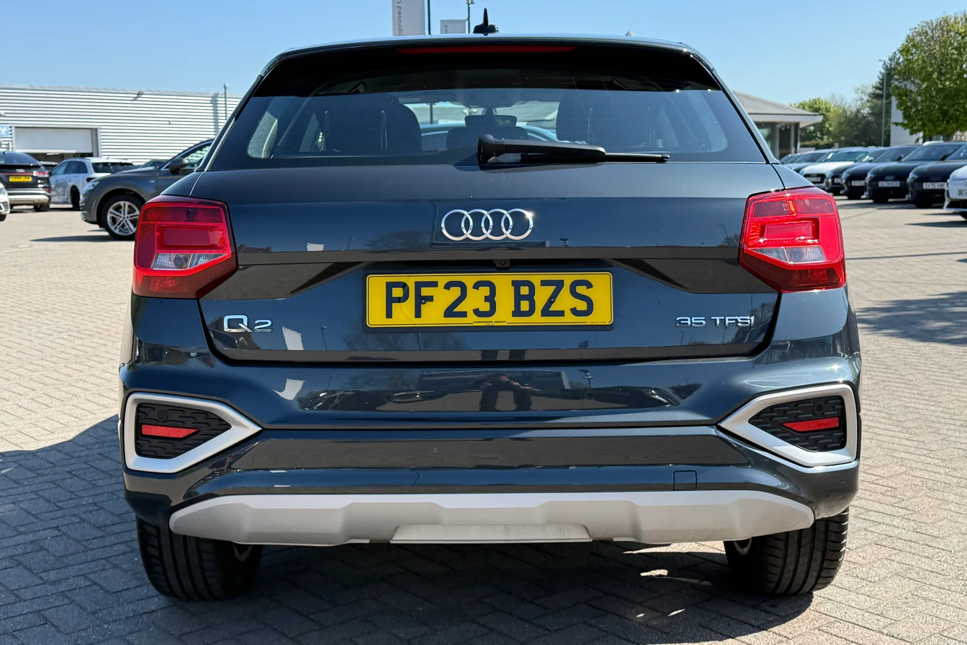Audi Q2 thumbnail image number 30