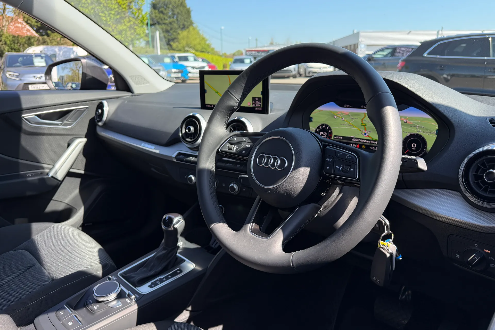 Audi Q2 thumbnail image number 25