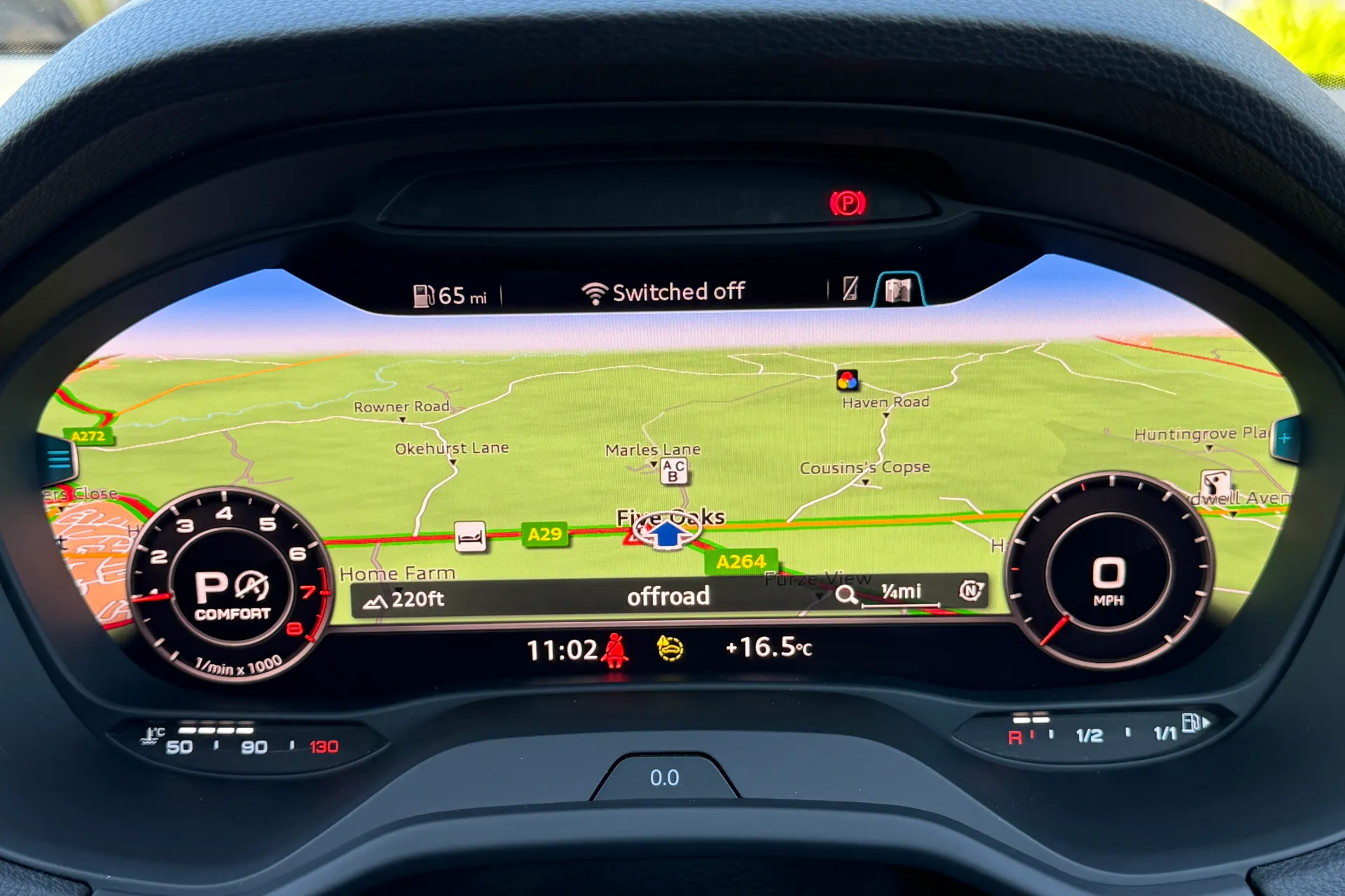 Audi Q2 thumbnail image number 12