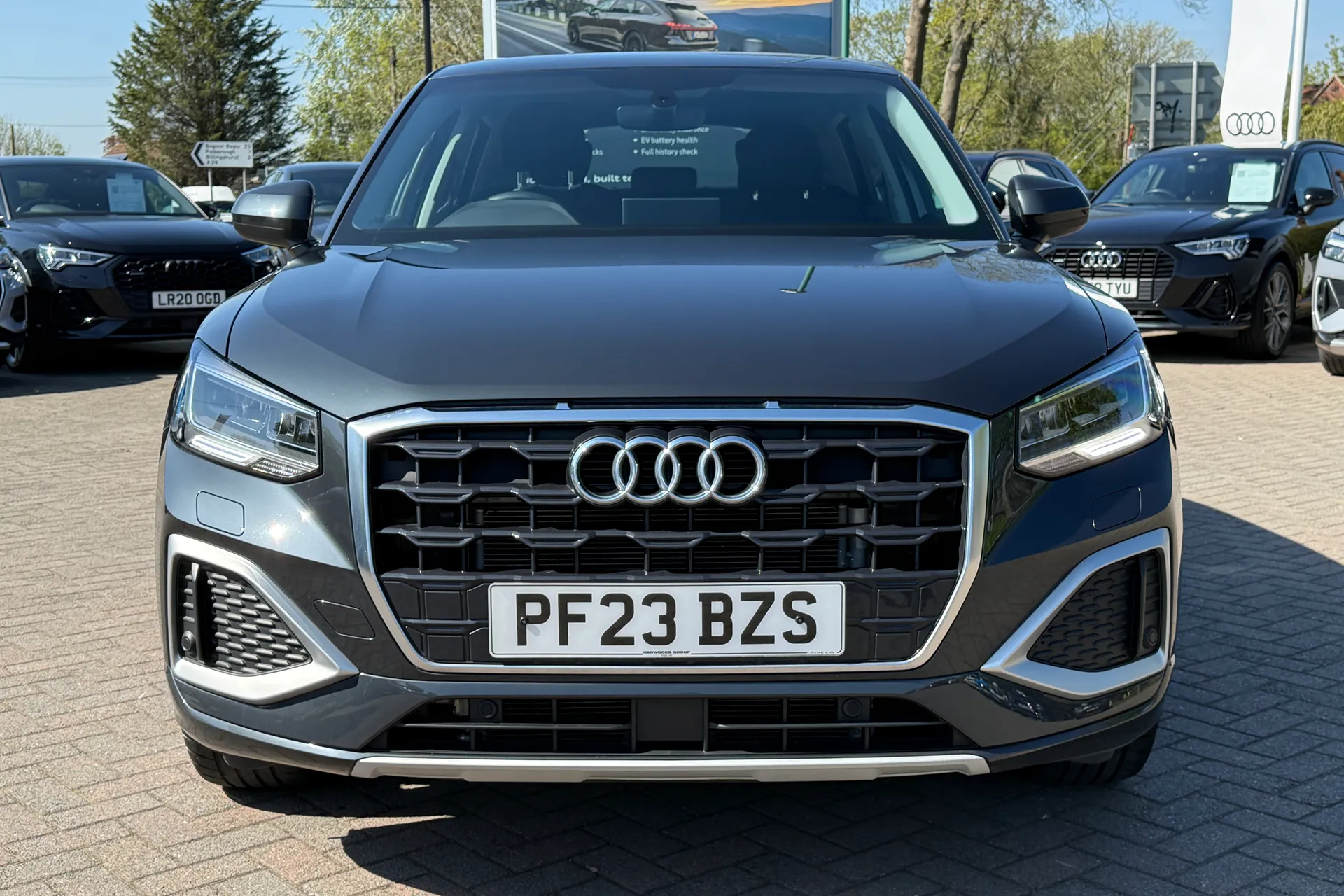 Audi Q2 thumbnail image number 22