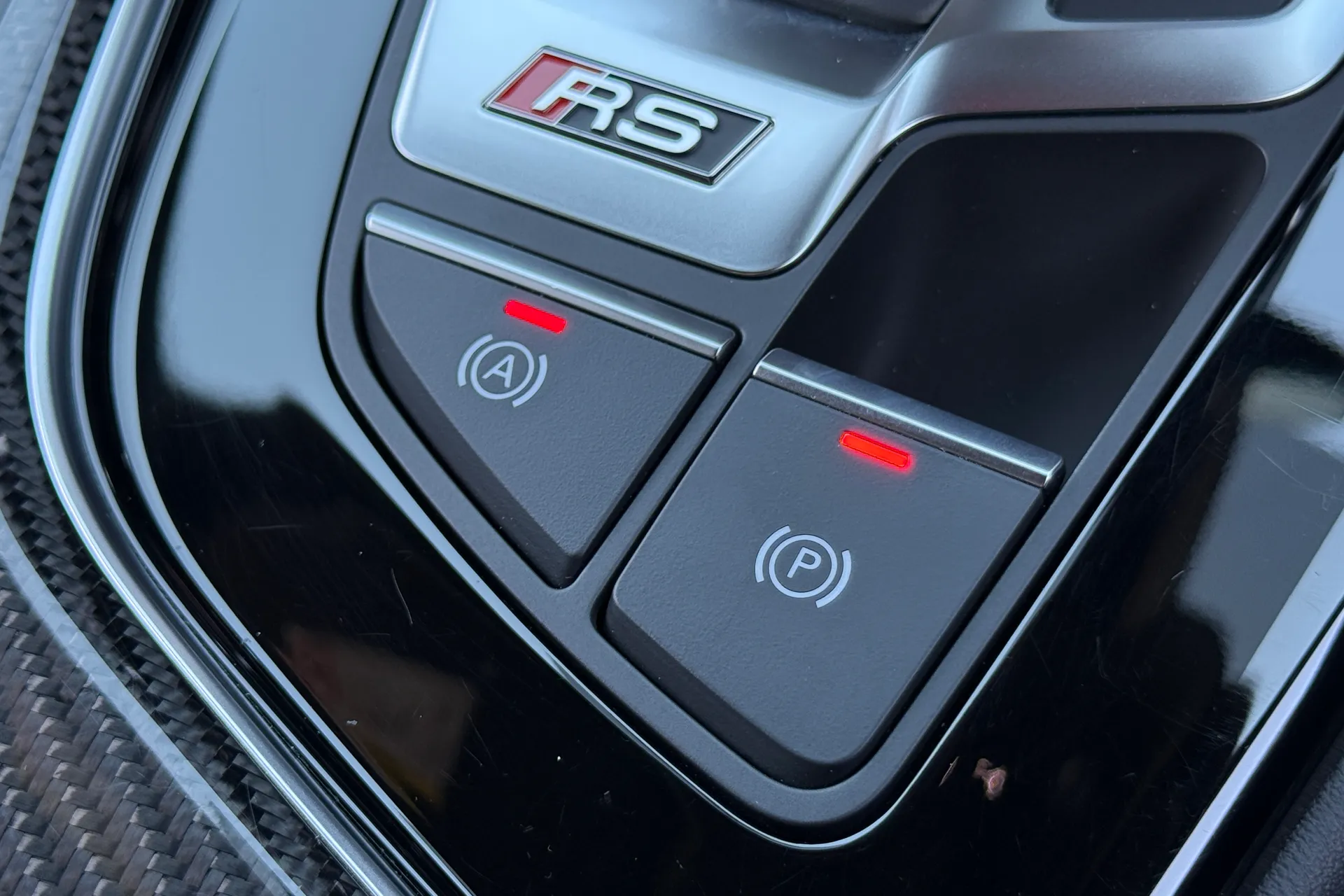 Audi RS4 thumbnail image number 46