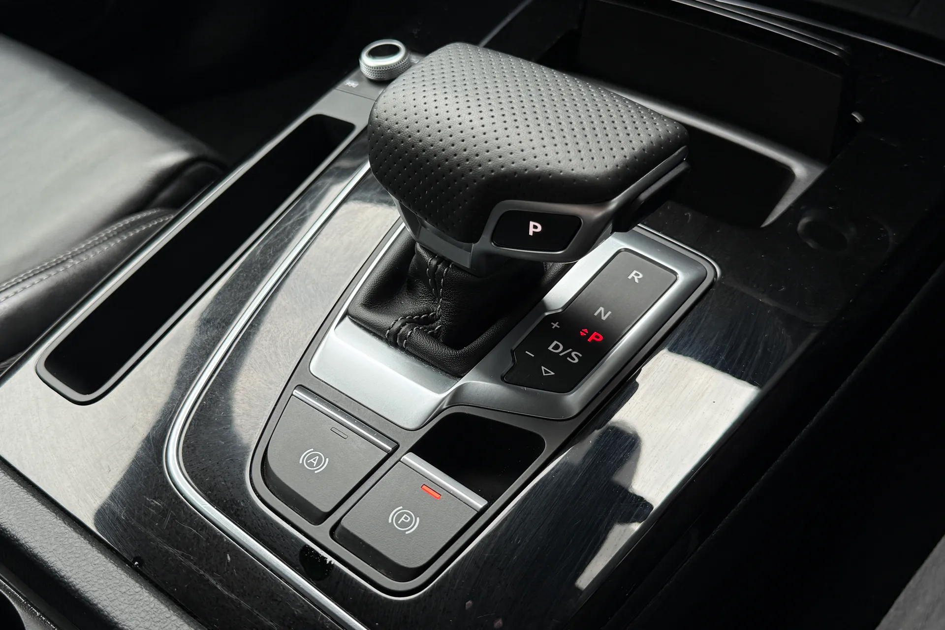 Audi Q5 thumbnail image number 27