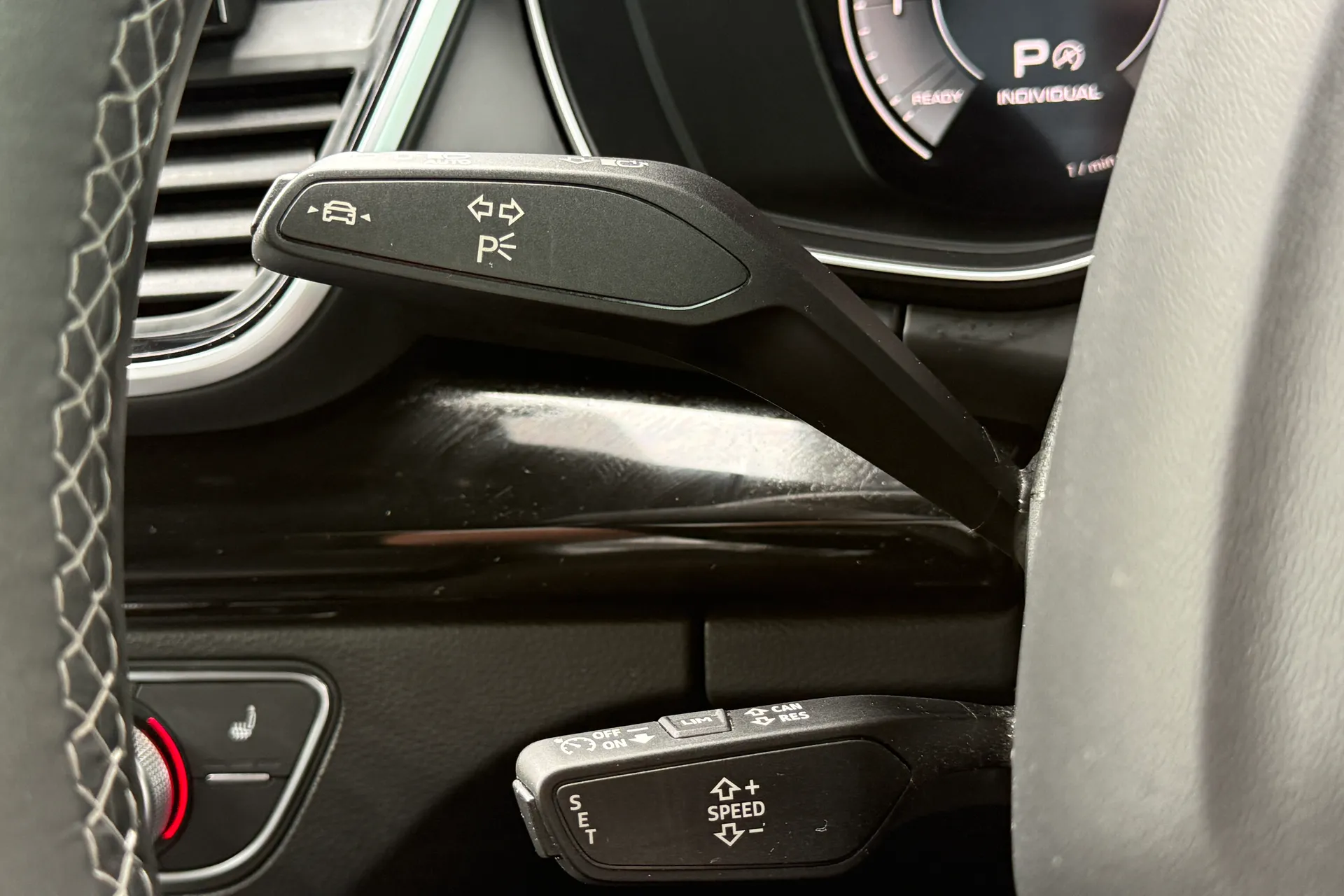 Audi Q5 thumbnail image number 19