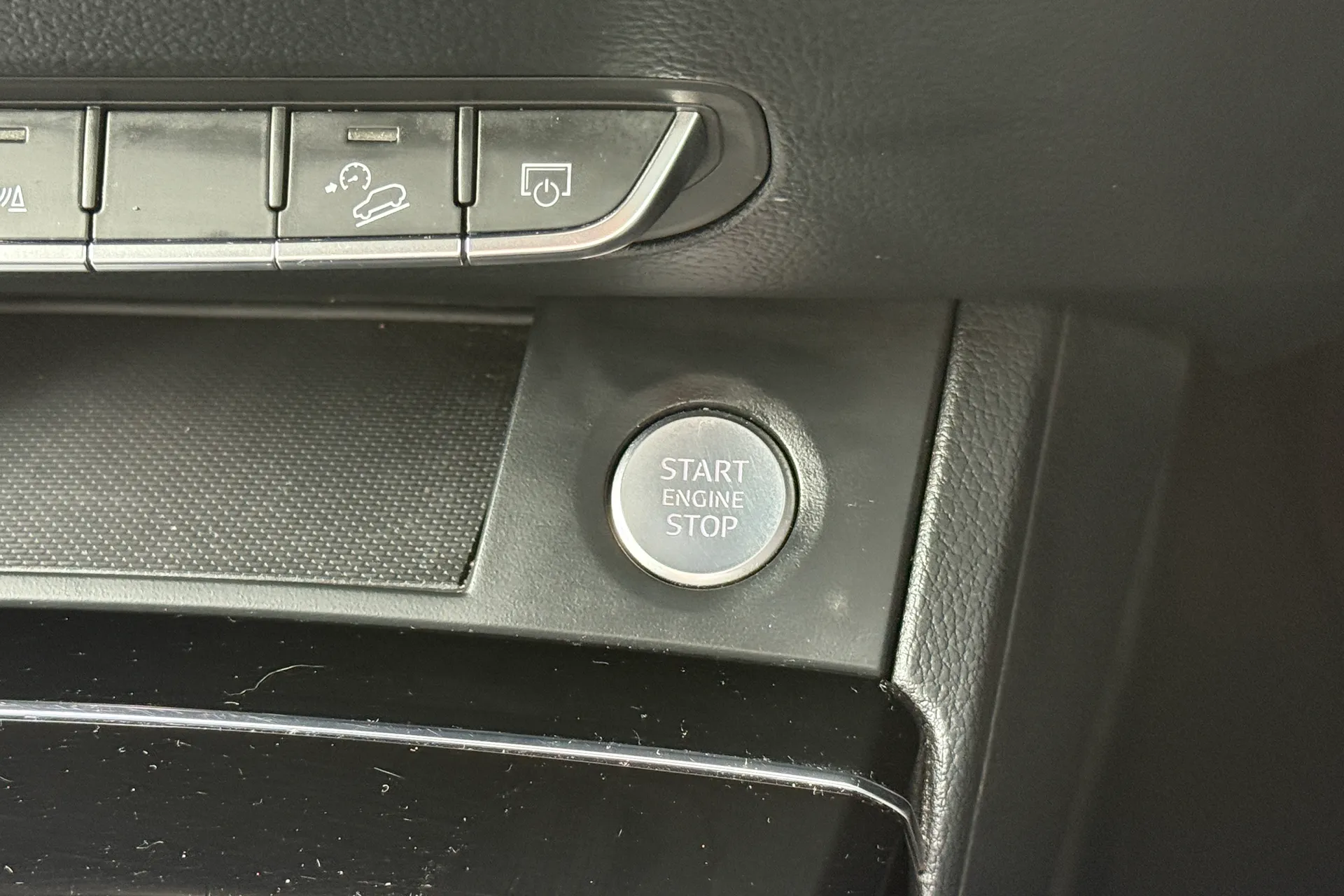 Audi Q5 thumbnail image number 24