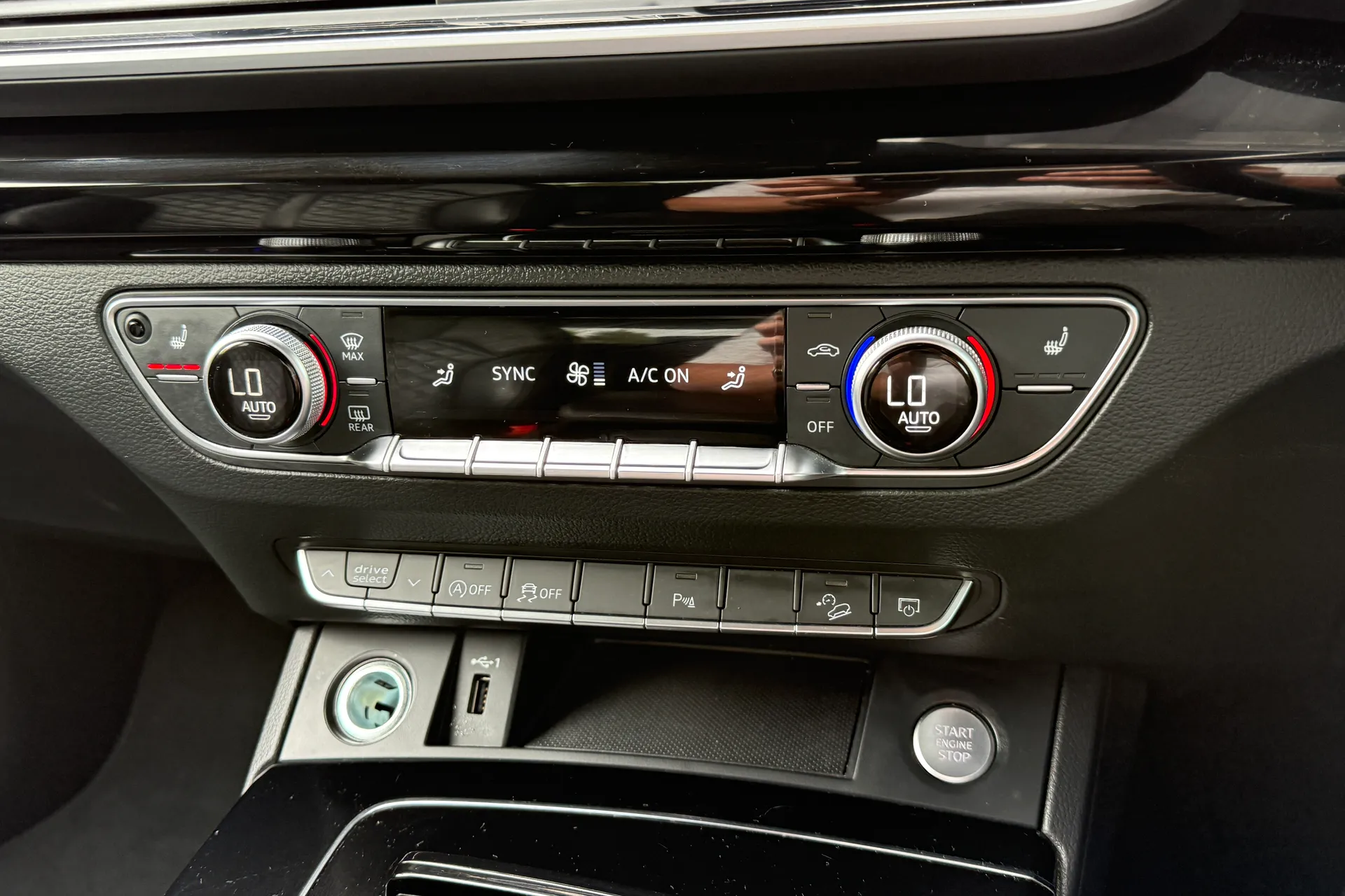 Audi Q5 thumbnail image number 23