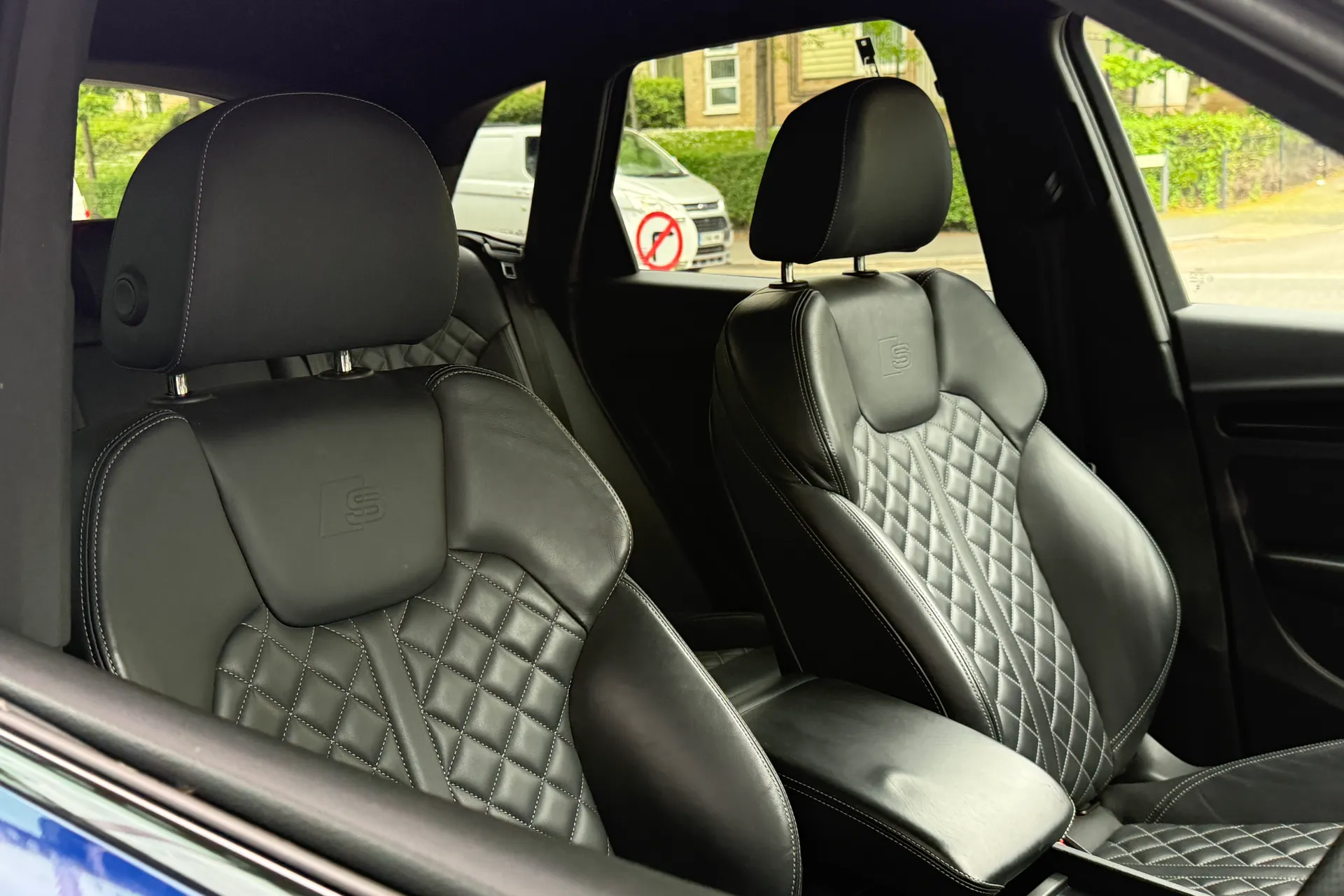 Audi Q5 thumbnail image number 35