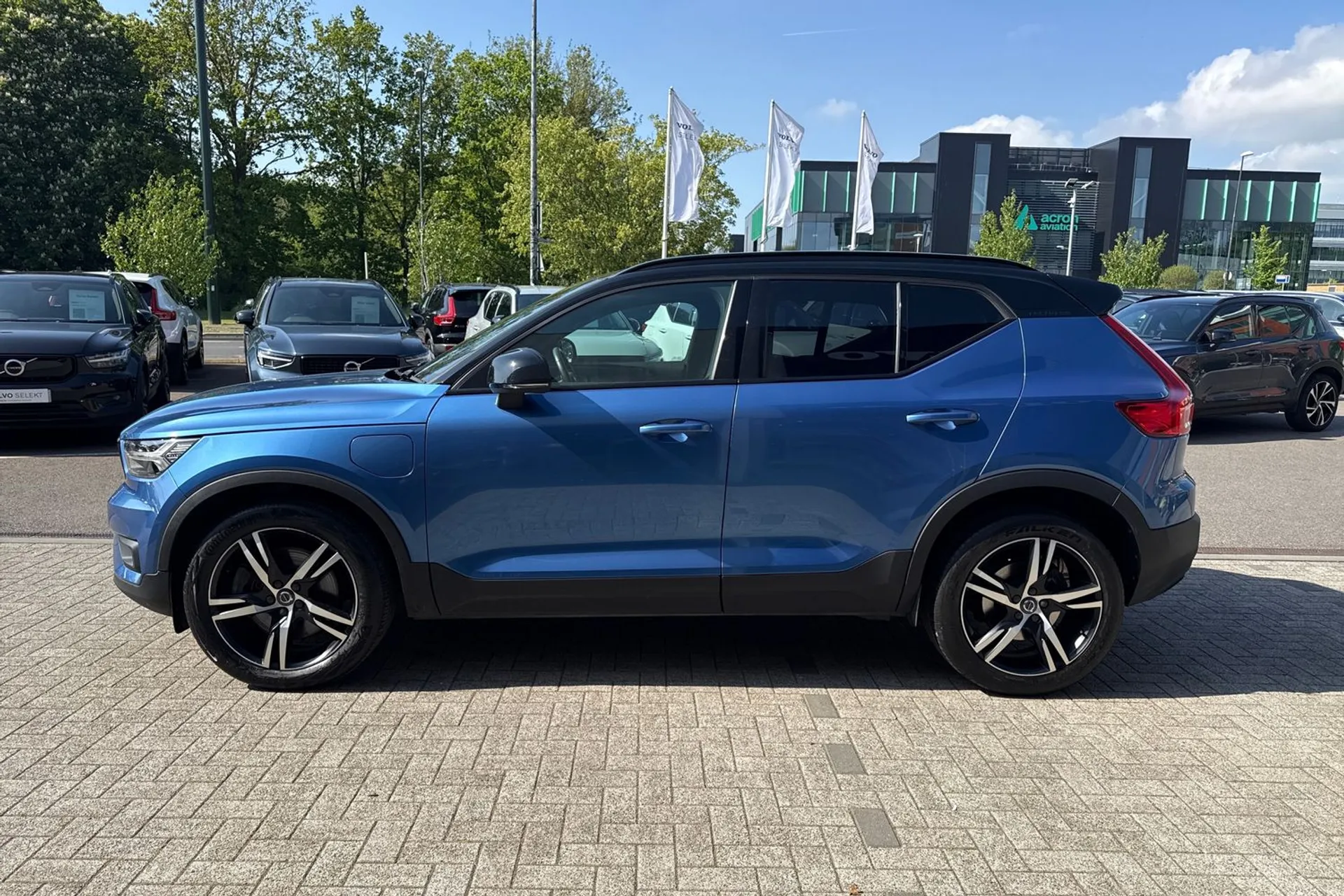 Volvo XC40 thumbnail image number 10