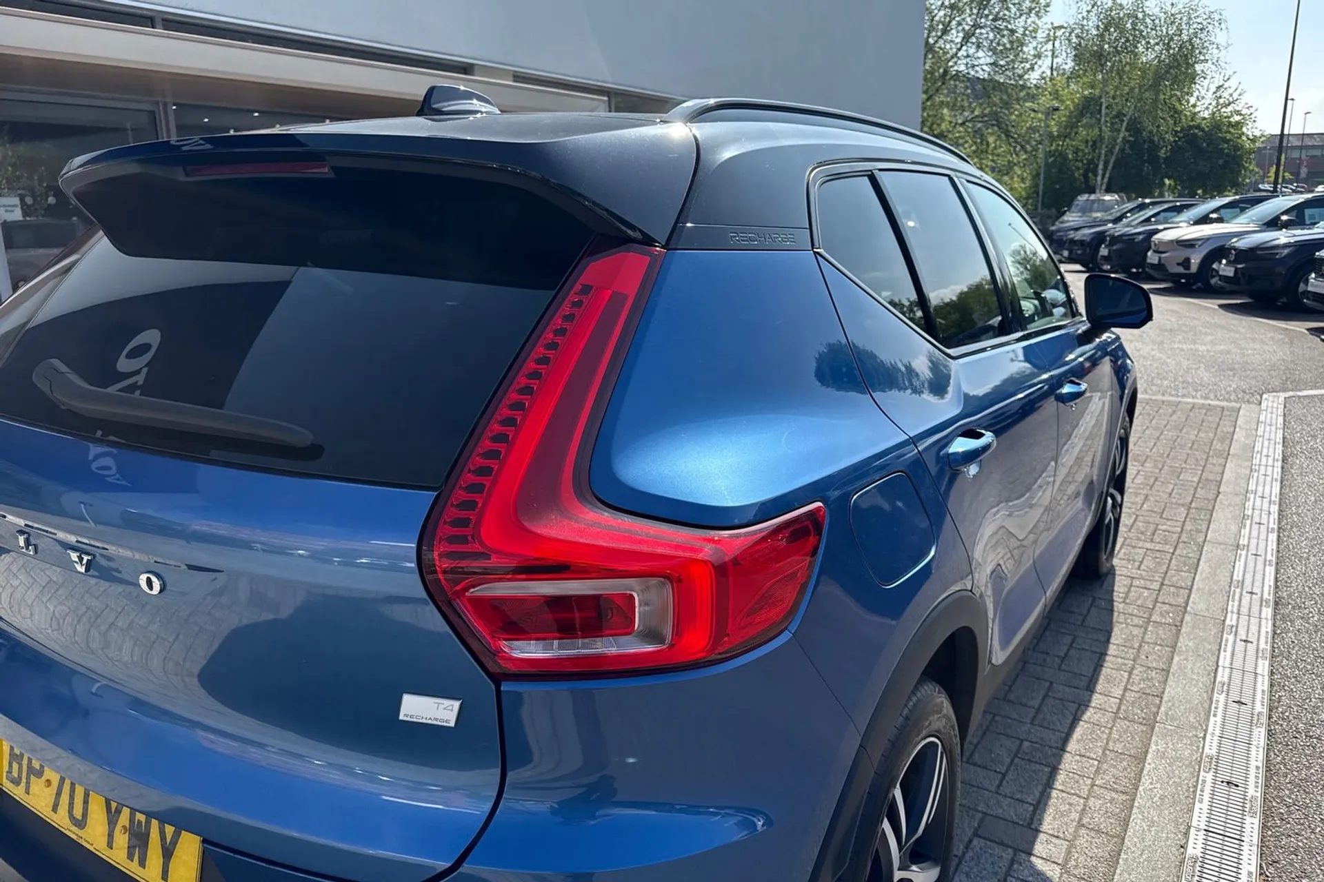 Volvo XC40 thumbnail image number 14