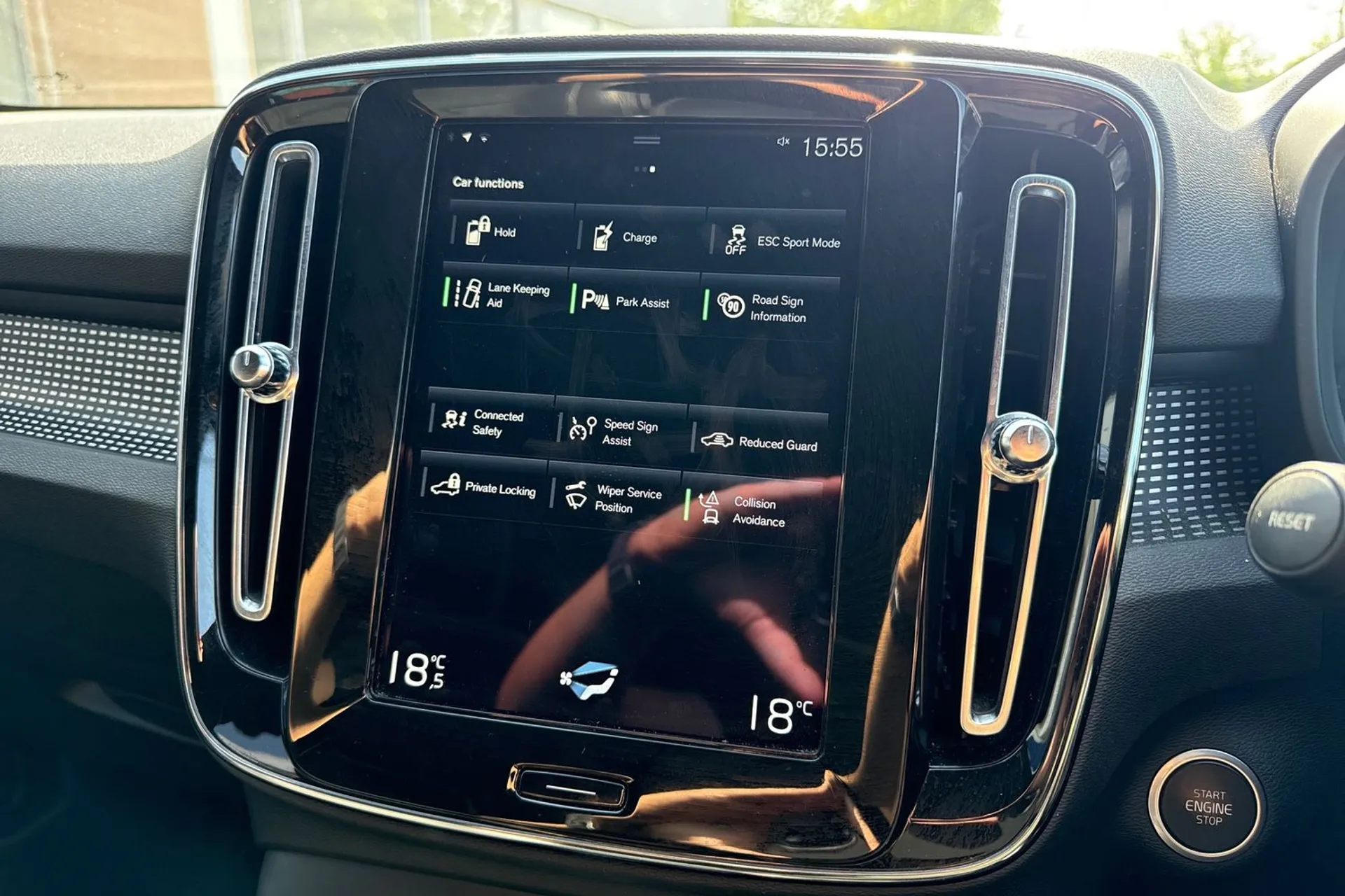 Volvo XC40 thumbnail image number 39