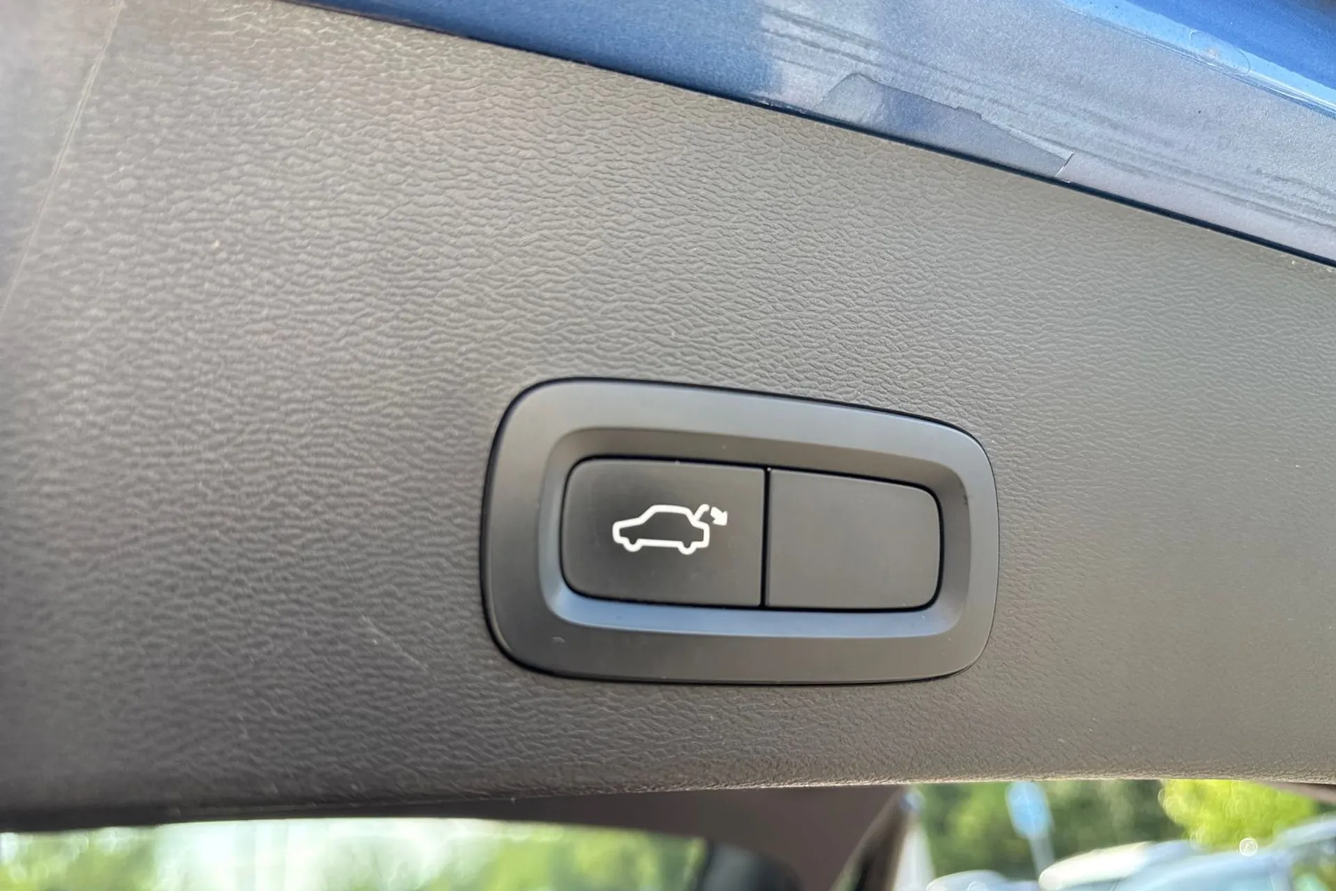Volvo XC40 thumbnail image number 20
