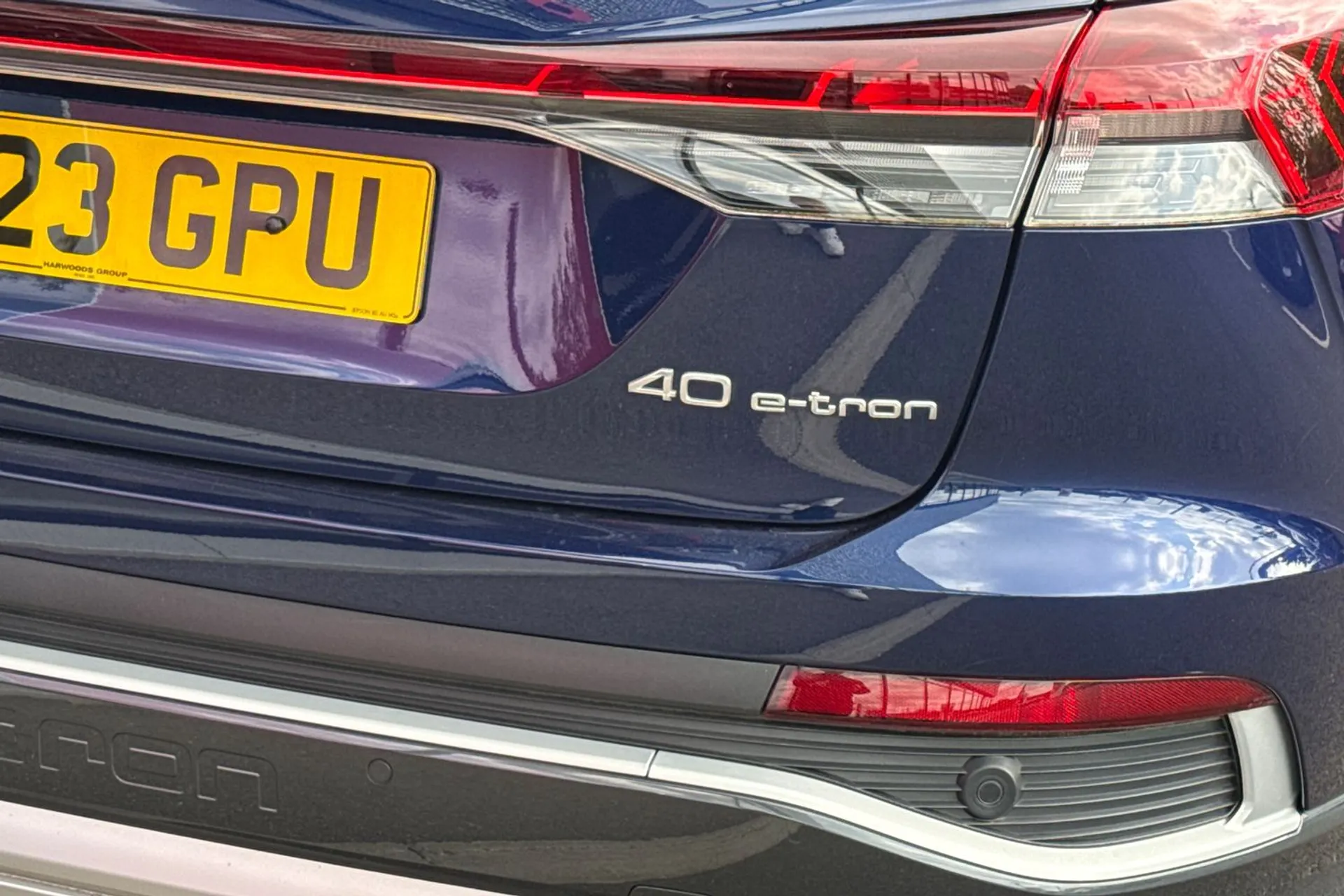 Audi Q4 thumbnail image number 29