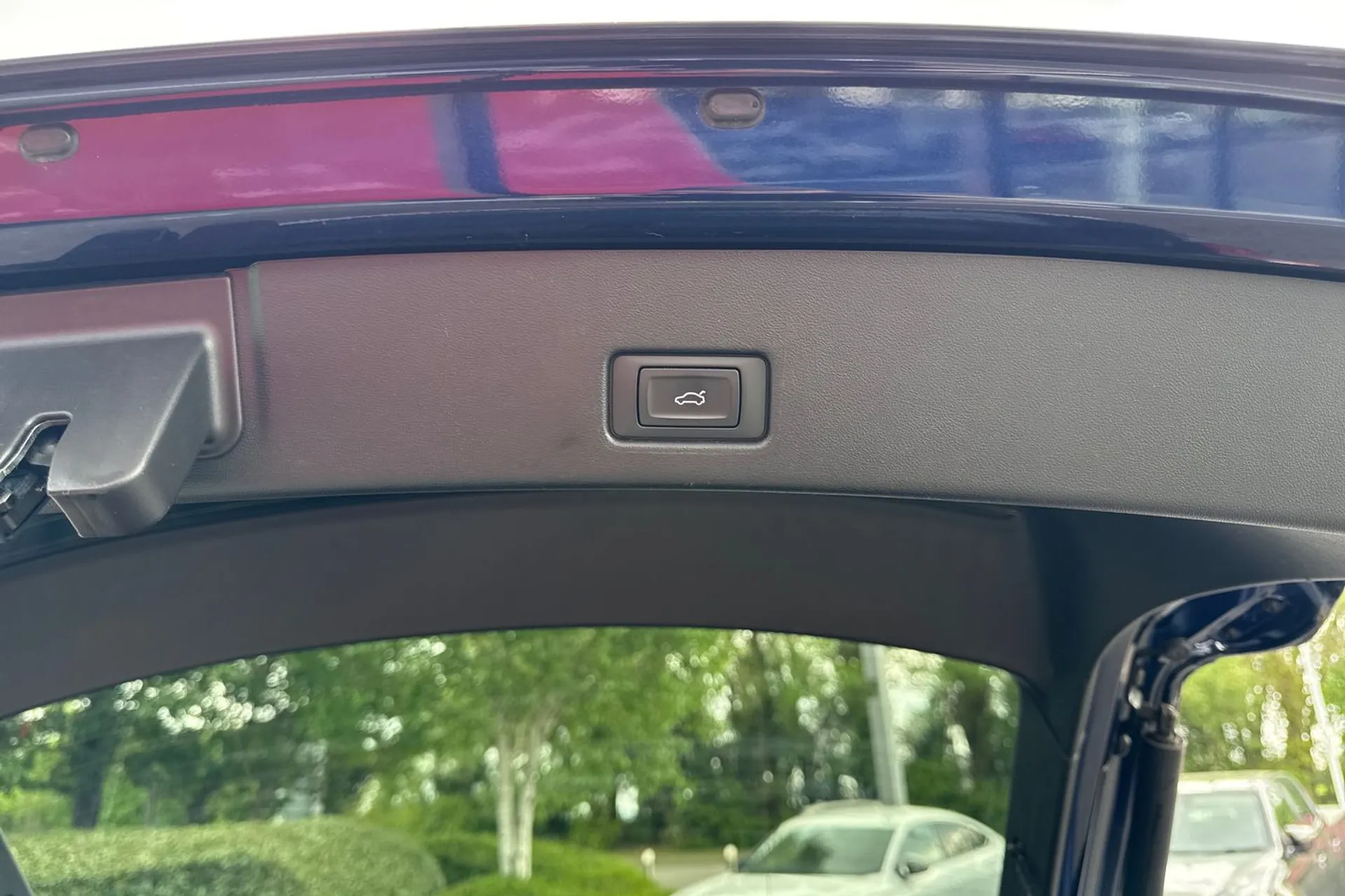 Audi Q4 thumbnail image number 34
