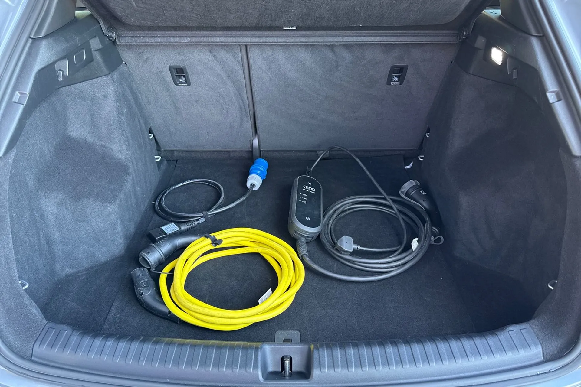 Audi Q4 thumbnail image number 39