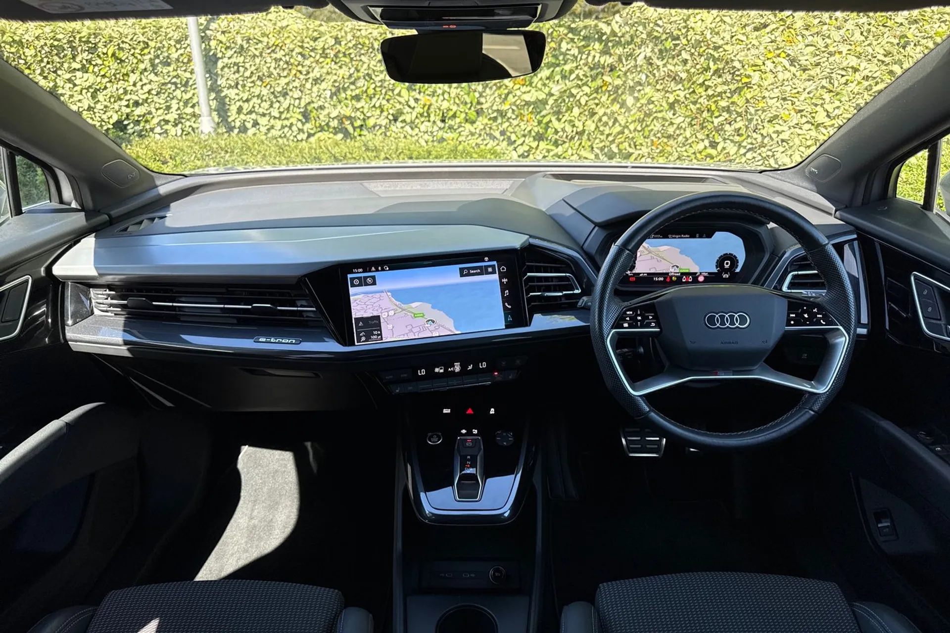 Audi Q4 thumbnail image number 5