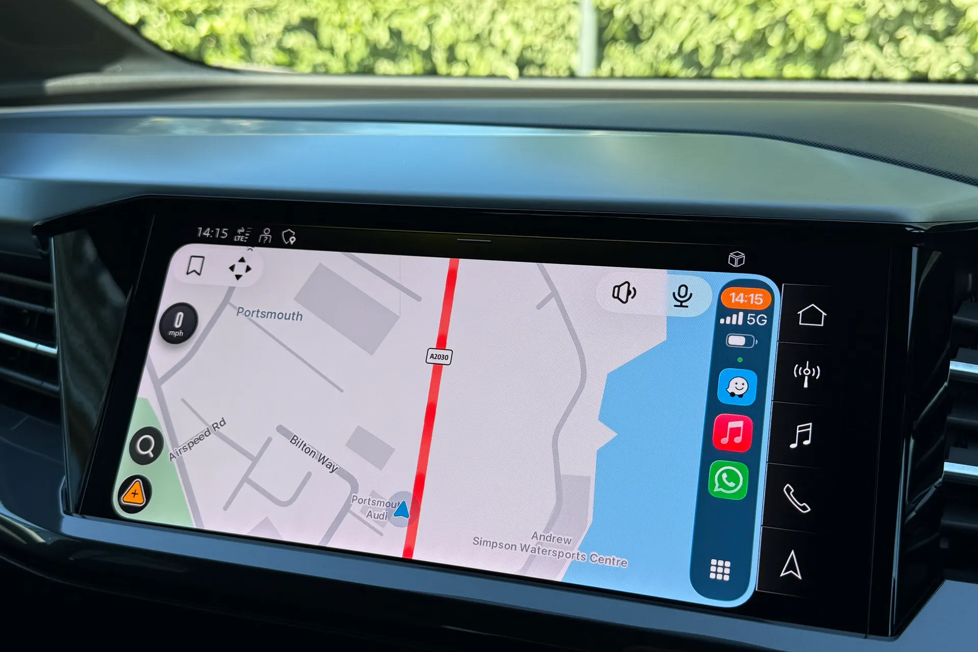 Audi Q4 thumbnail image number 9