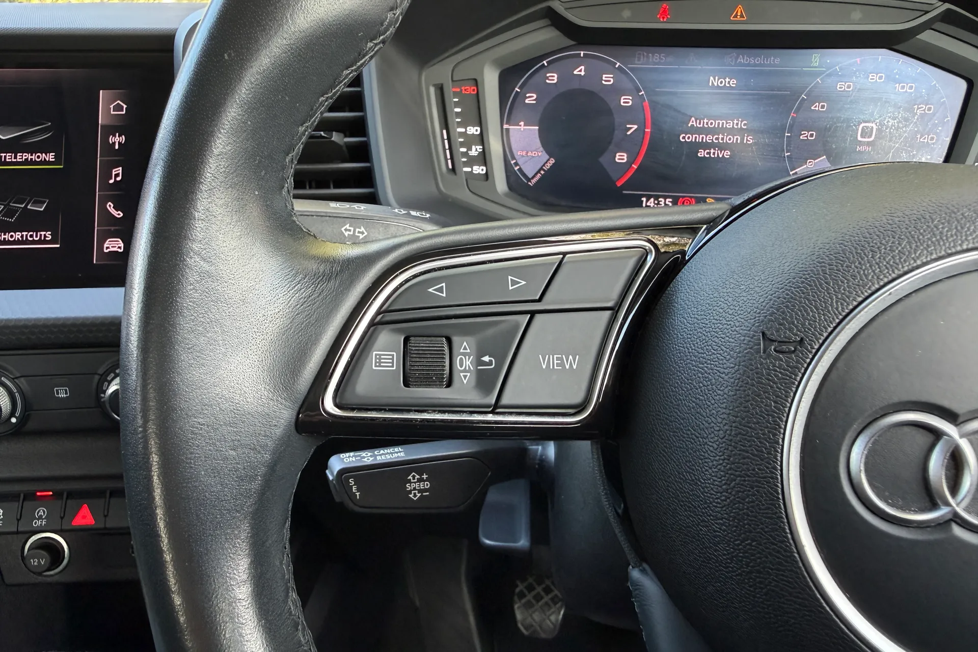 Audi A1 thumbnail image number 41