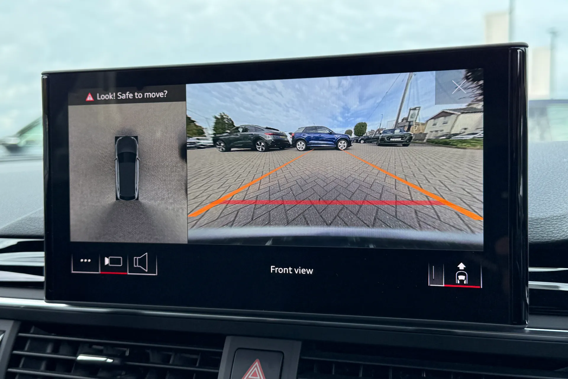 Audi A4 thumbnail image number 11
