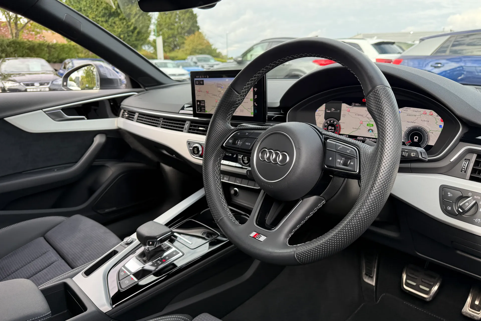 Audi A4 thumbnail image number 31