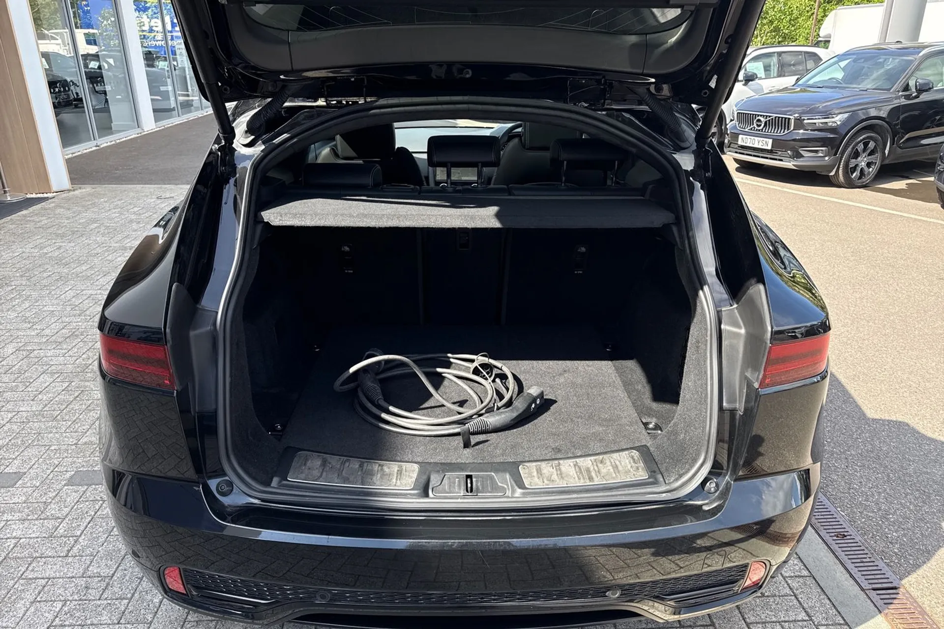 Jaguar E-PACE thumbnail image number 20
