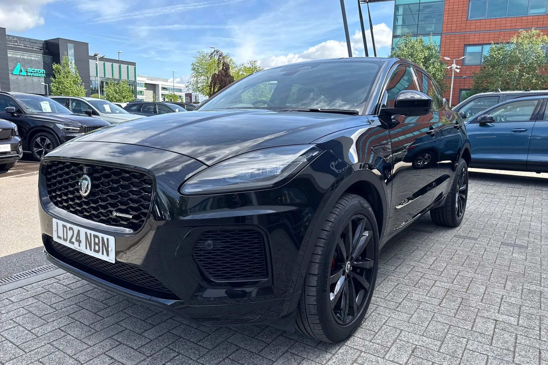 Jaguar E-PACE thumbnail image number 12
