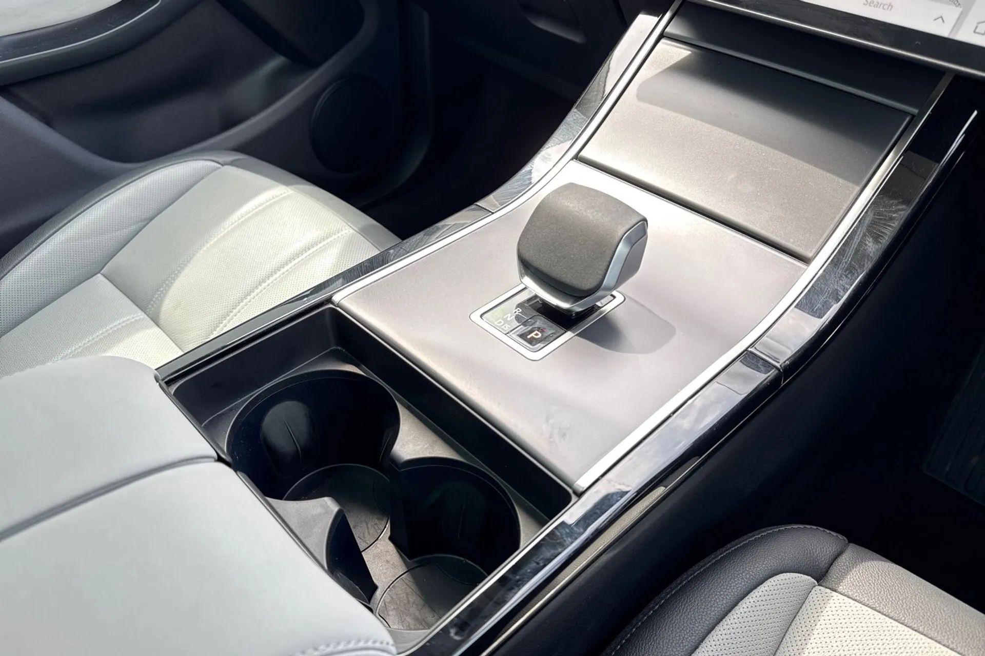 LAND ROVER RANGE ROVER EVOQUE thumbnail image number 41