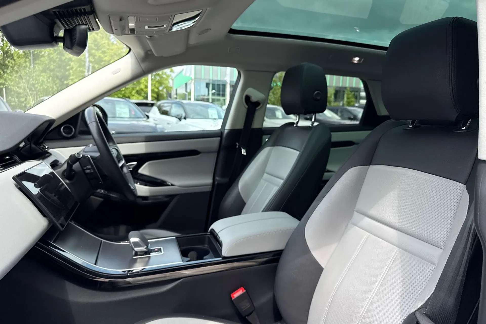 LAND ROVER RANGE ROVER EVOQUE thumbnail image number 28