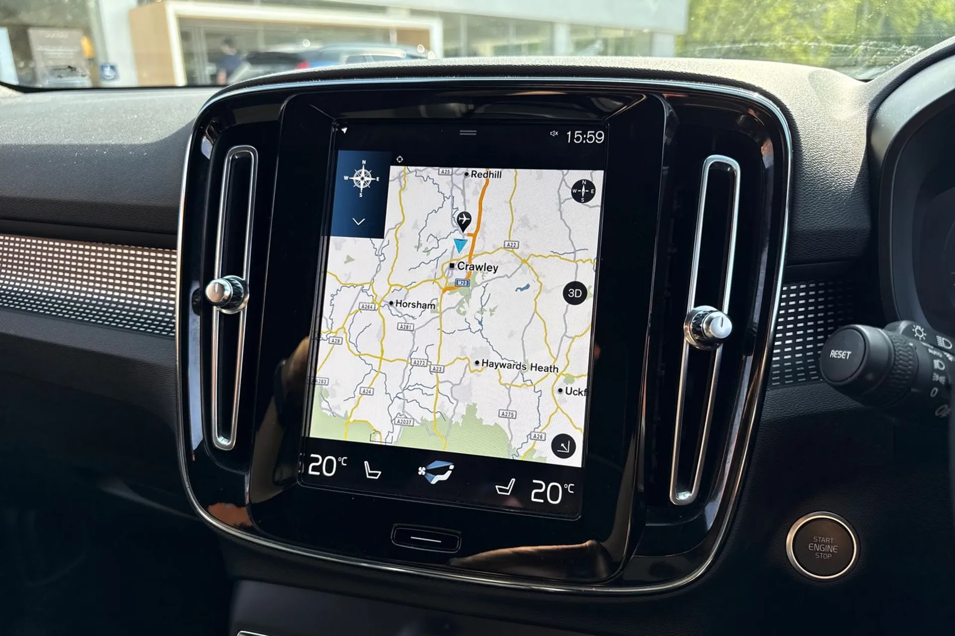 Volvo XC40 thumbnail image number 5