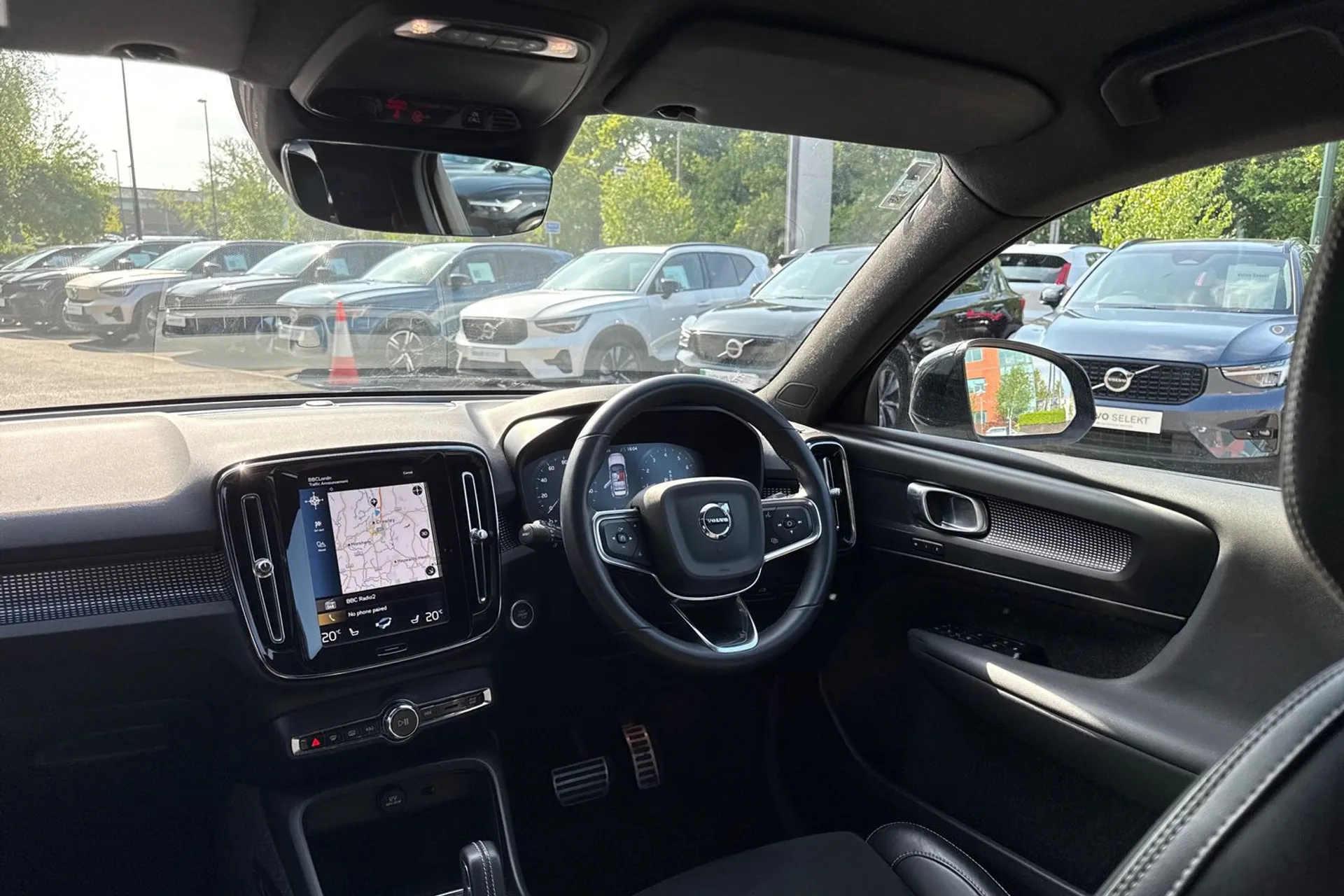 Volvo XC40 thumbnail image number 33