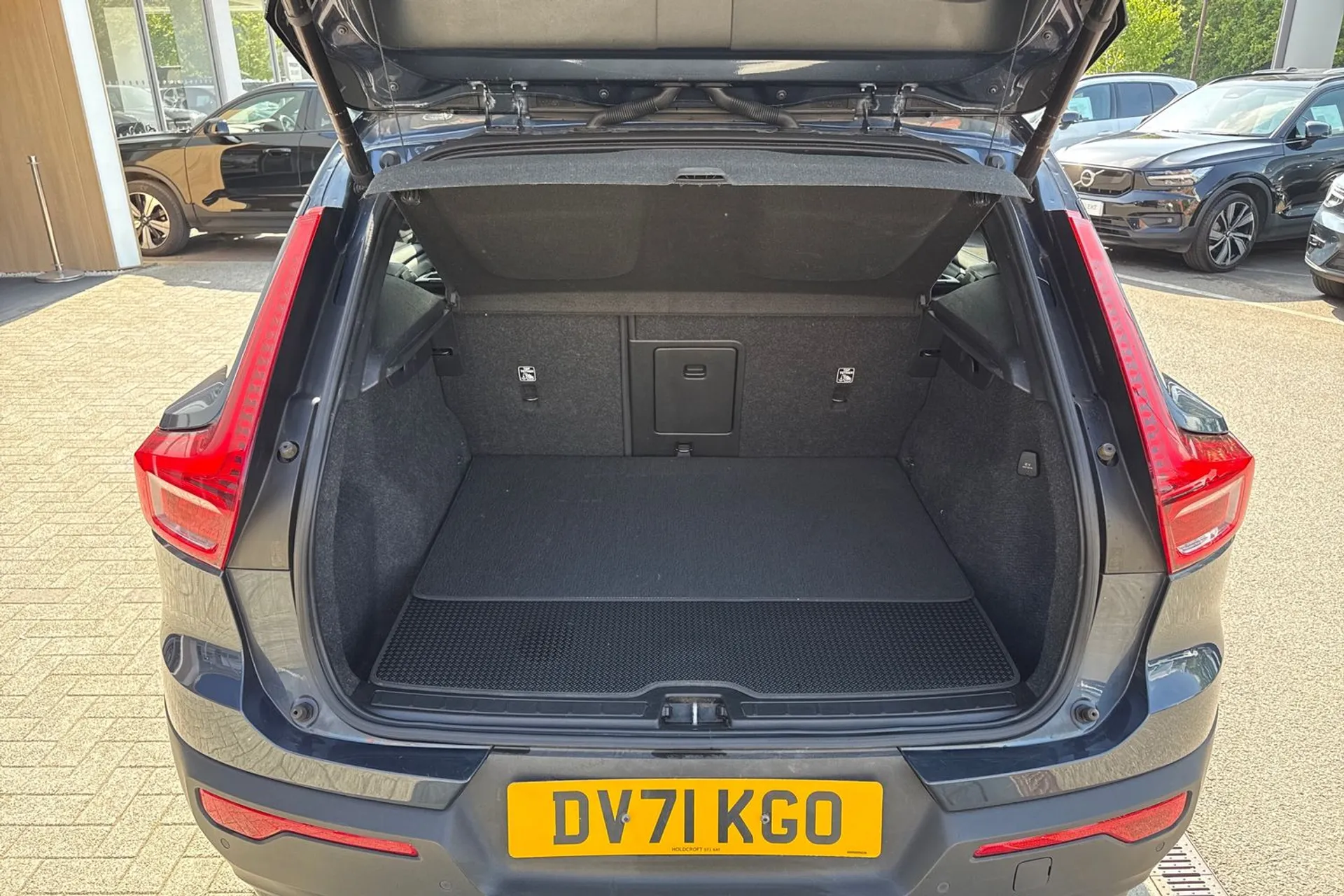 Volvo XC40 thumbnail image number 20
