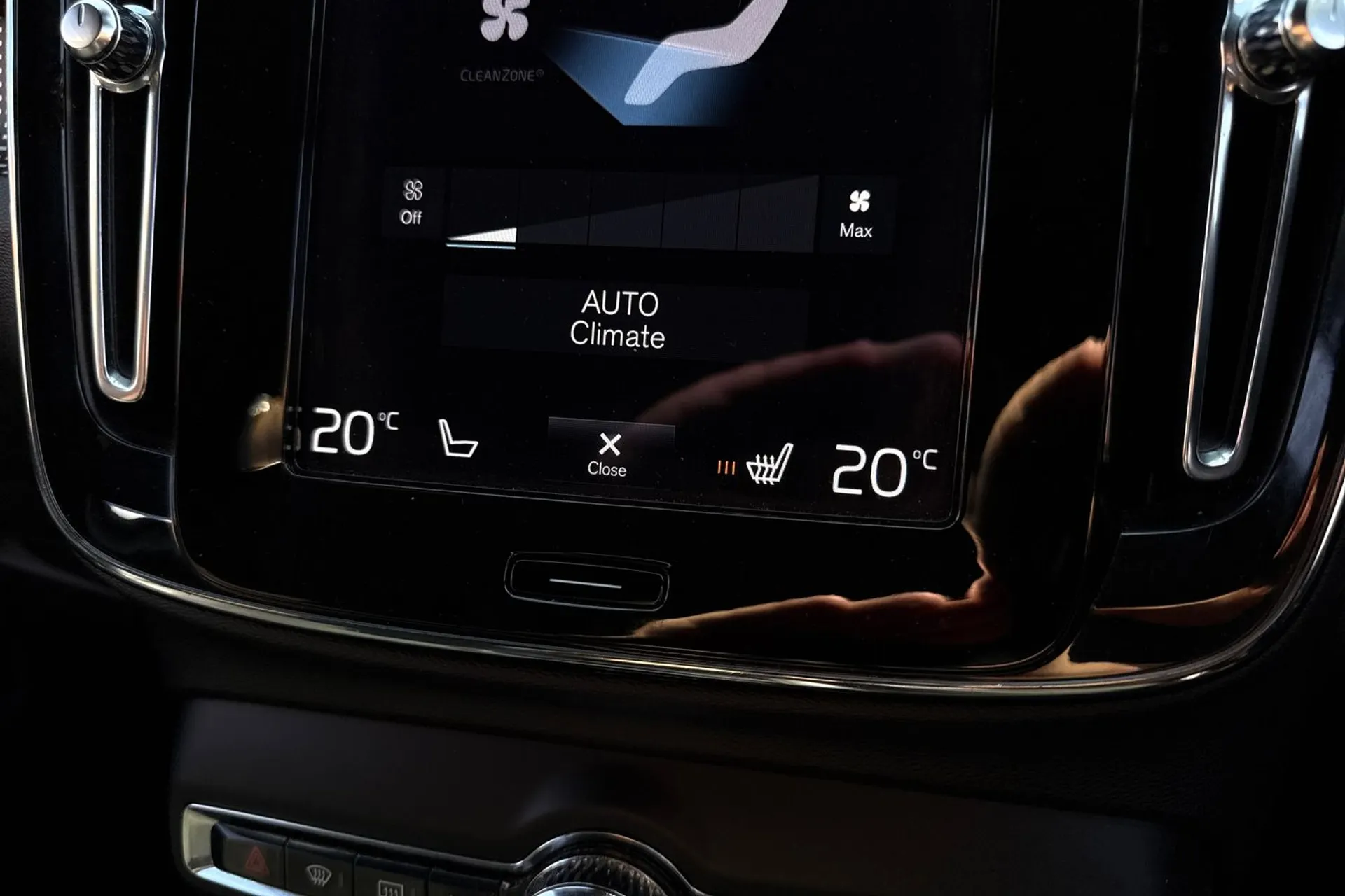 Volvo XC40 thumbnail image number 39