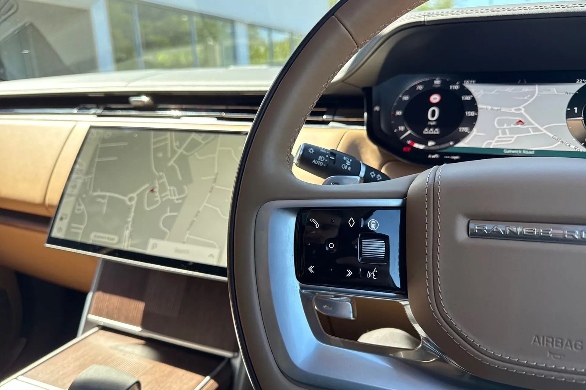 LAND ROVER RANGE ROVER thumbnail image number 41