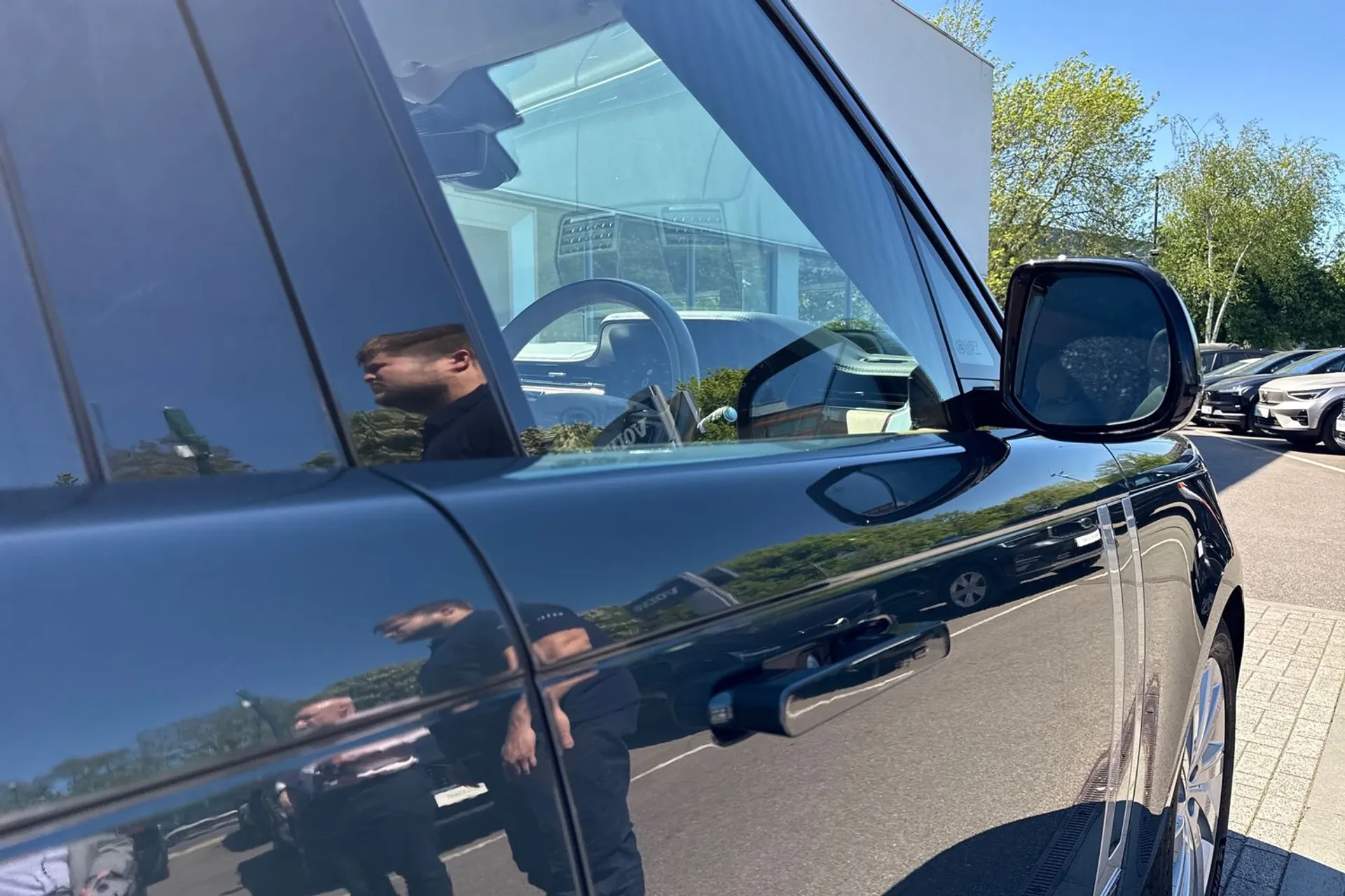 LAND ROVER RANGE ROVER thumbnail image number 17