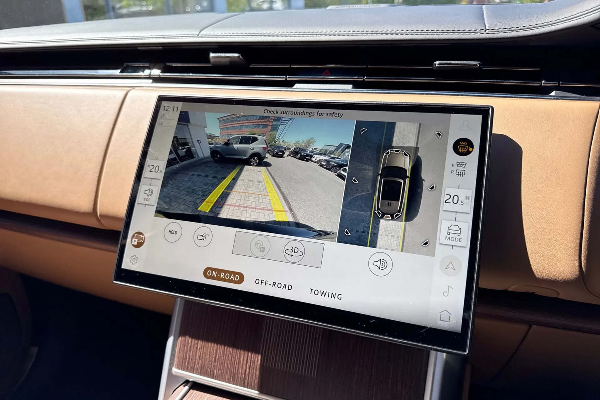 LAND ROVER RANGE ROVER thumbnail image number 4