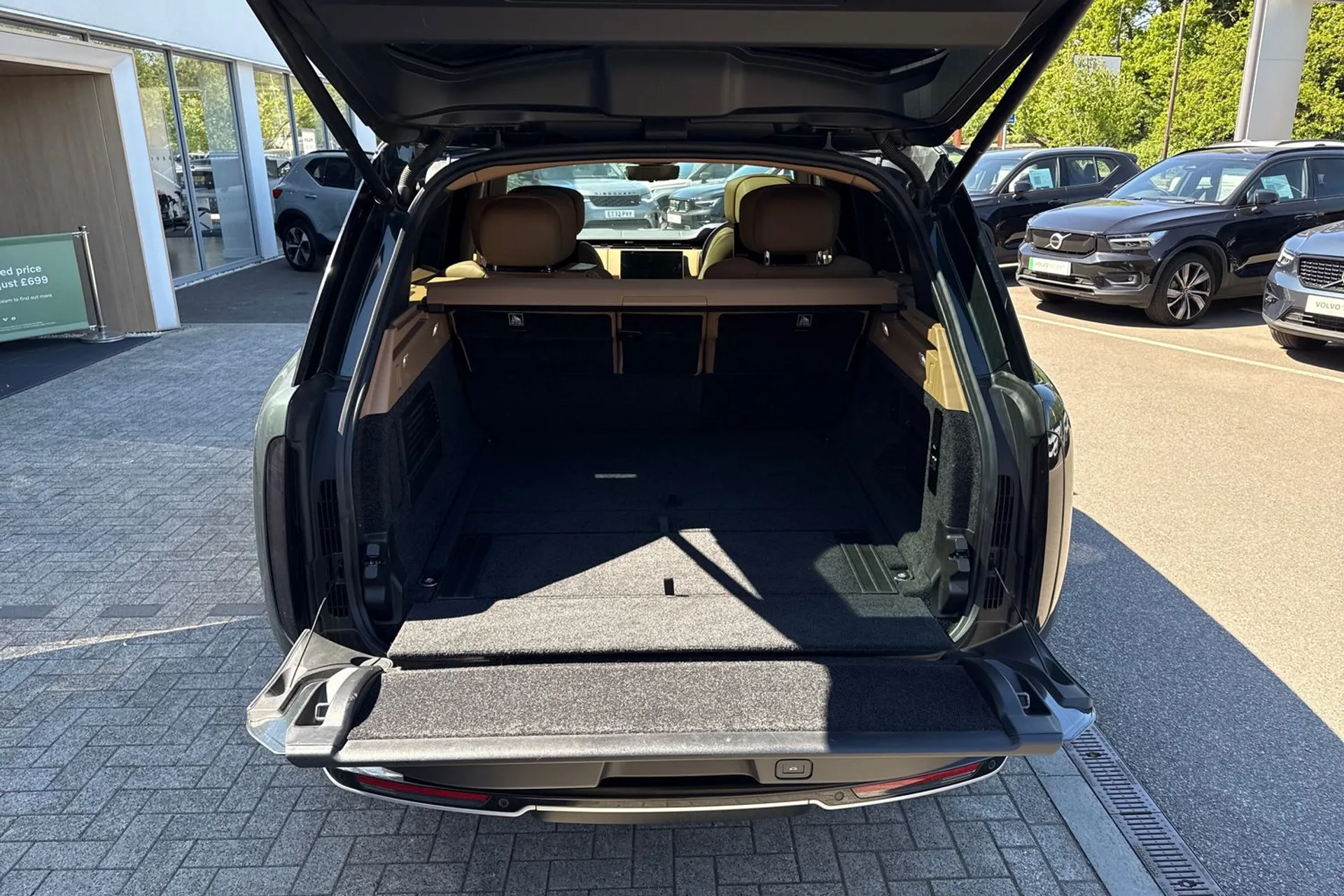 LAND ROVER RANGE ROVER thumbnail image number 23