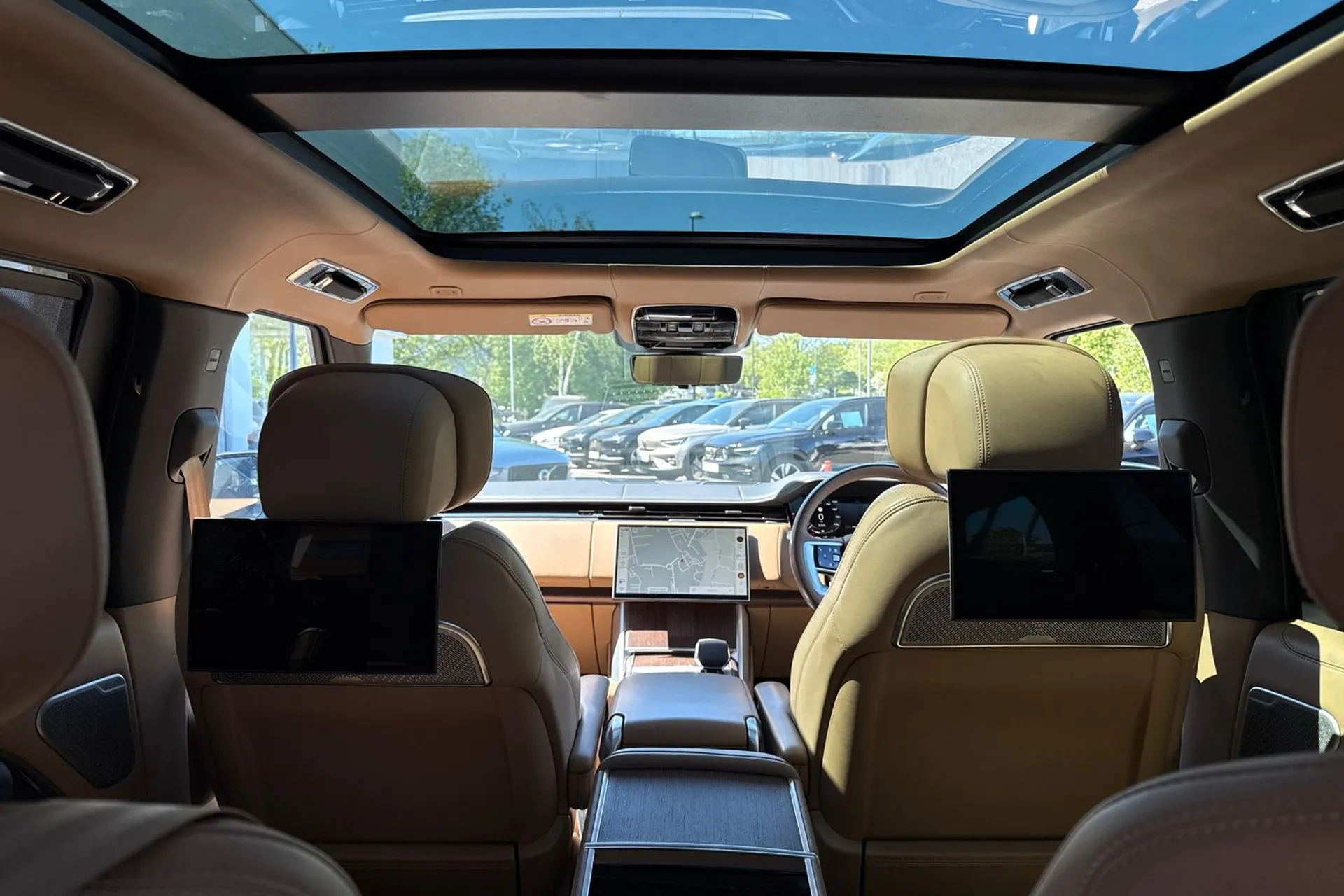 LAND ROVER RANGE ROVER thumbnail image number 22