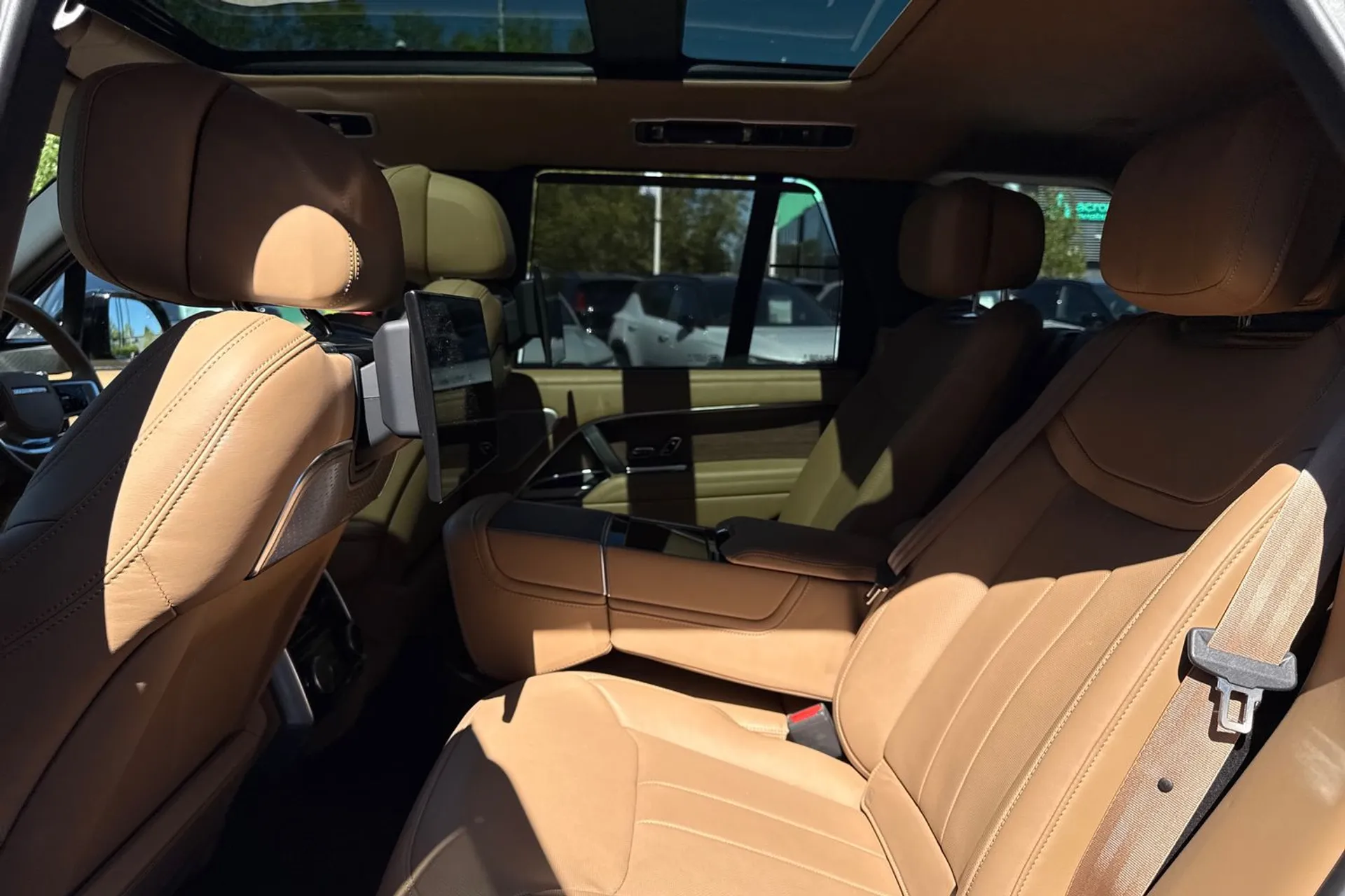 LAND ROVER RANGE ROVER thumbnail image number 31