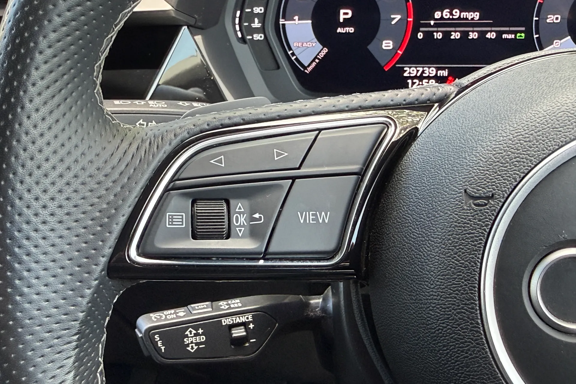 Audi A3 thumbnail image number 40